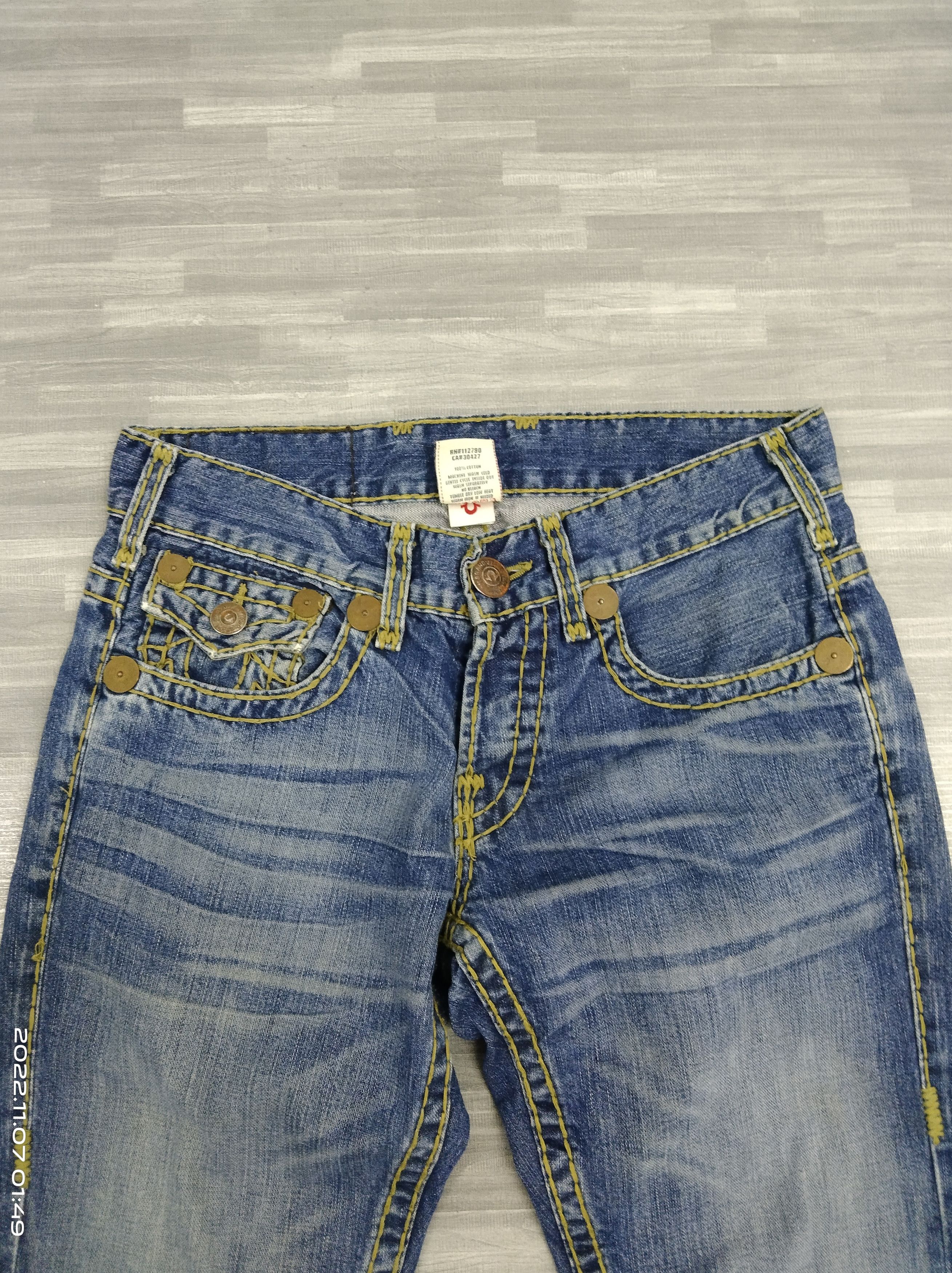 True Religion DiSTRESSED VINTAGE 2000s TRUE RELIGION DENIM PANTS Size US 30 / EU 46 - 4 Thumbnail