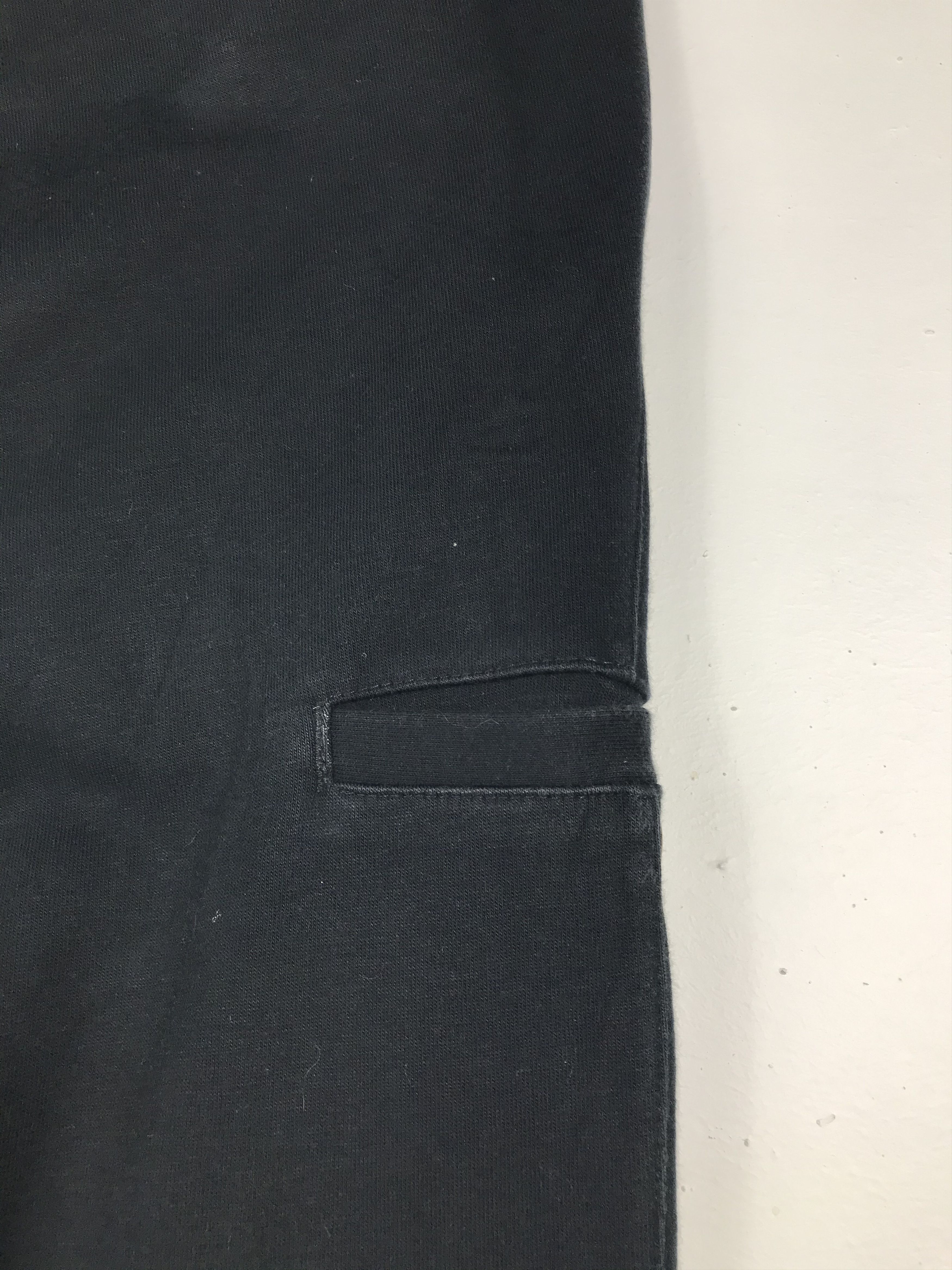 Champion × Japanese Brand × Vintage Vintage Champion Tech Weave Sweatpants Size US 30 / EU 46 - 6 Thumbnail