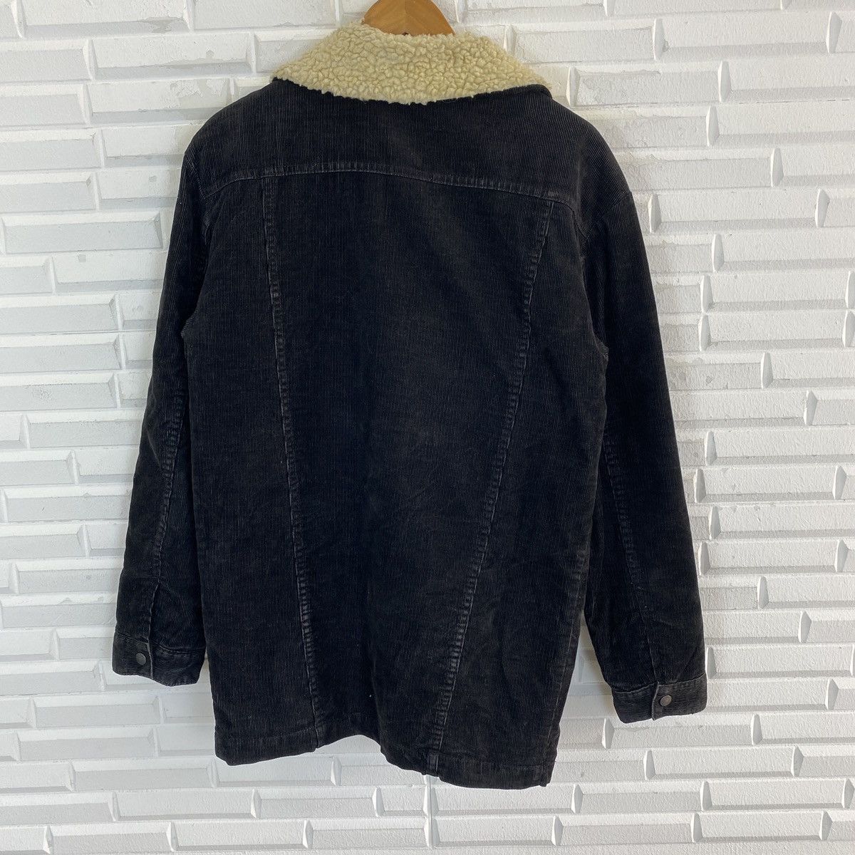 Levi's 🔥LAST PRICE🔥 Levi's Corduroys Sherpa Inner Heavy Coat Size US M / EU 48-50 / 2 - 18 Thumbnail