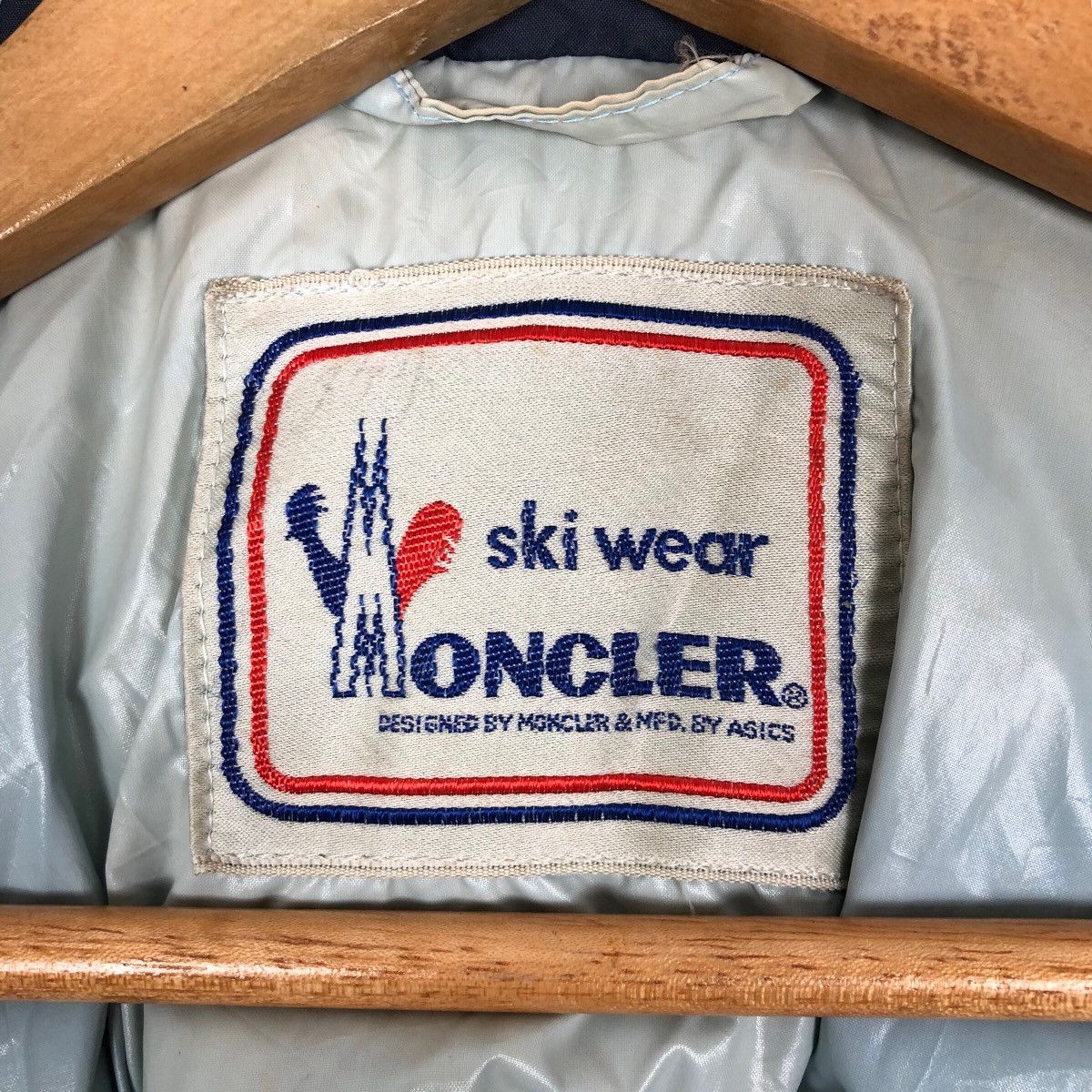 Moncler Vintage 90s Moncler Asics Ski Wear Gore-Tex Down Jacket Size US L / EU 52-54 / 3 - 15 Thumbnail