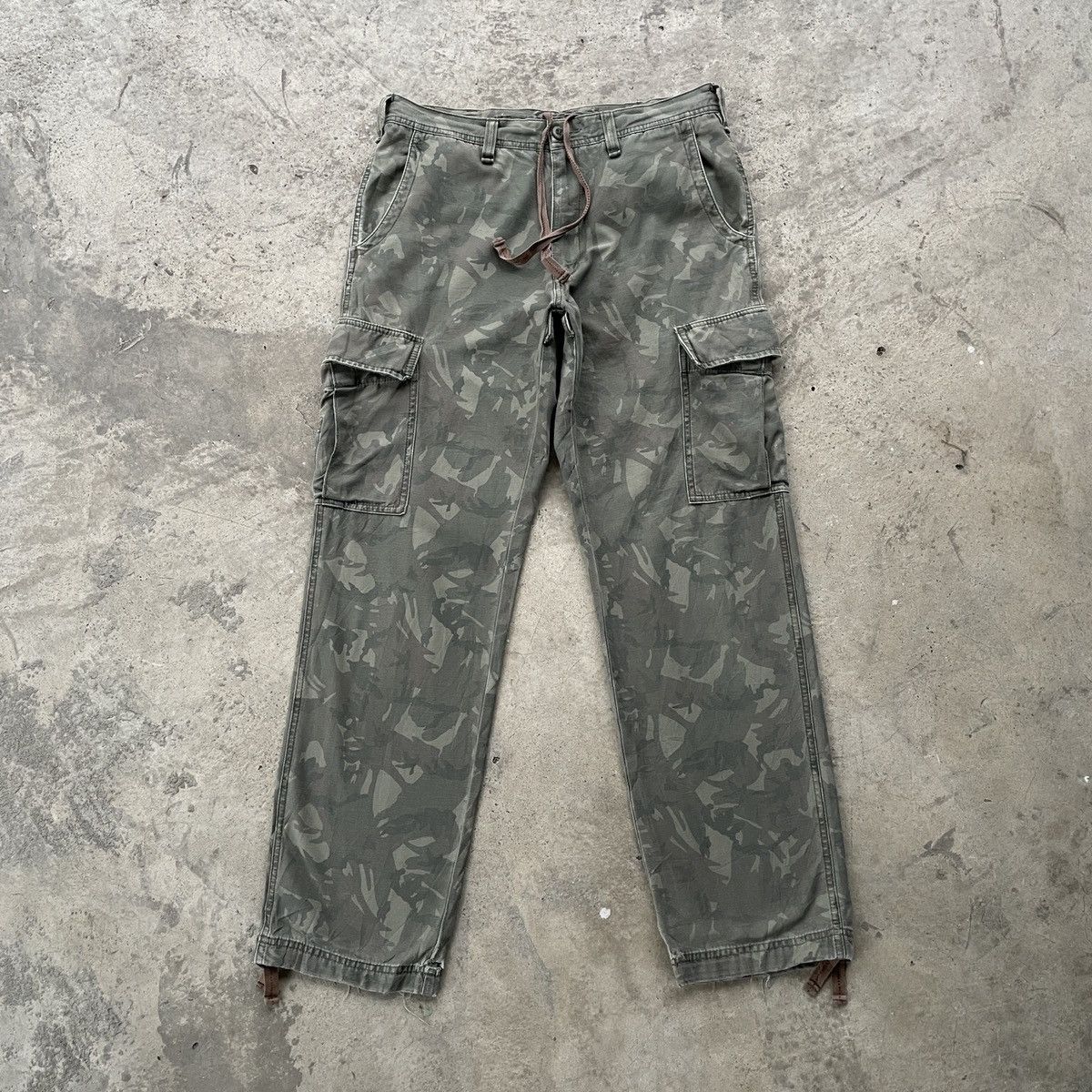 image of Japanese Camo Multipocket Tactical Cargo Pants Faded, Men's (Size 32)