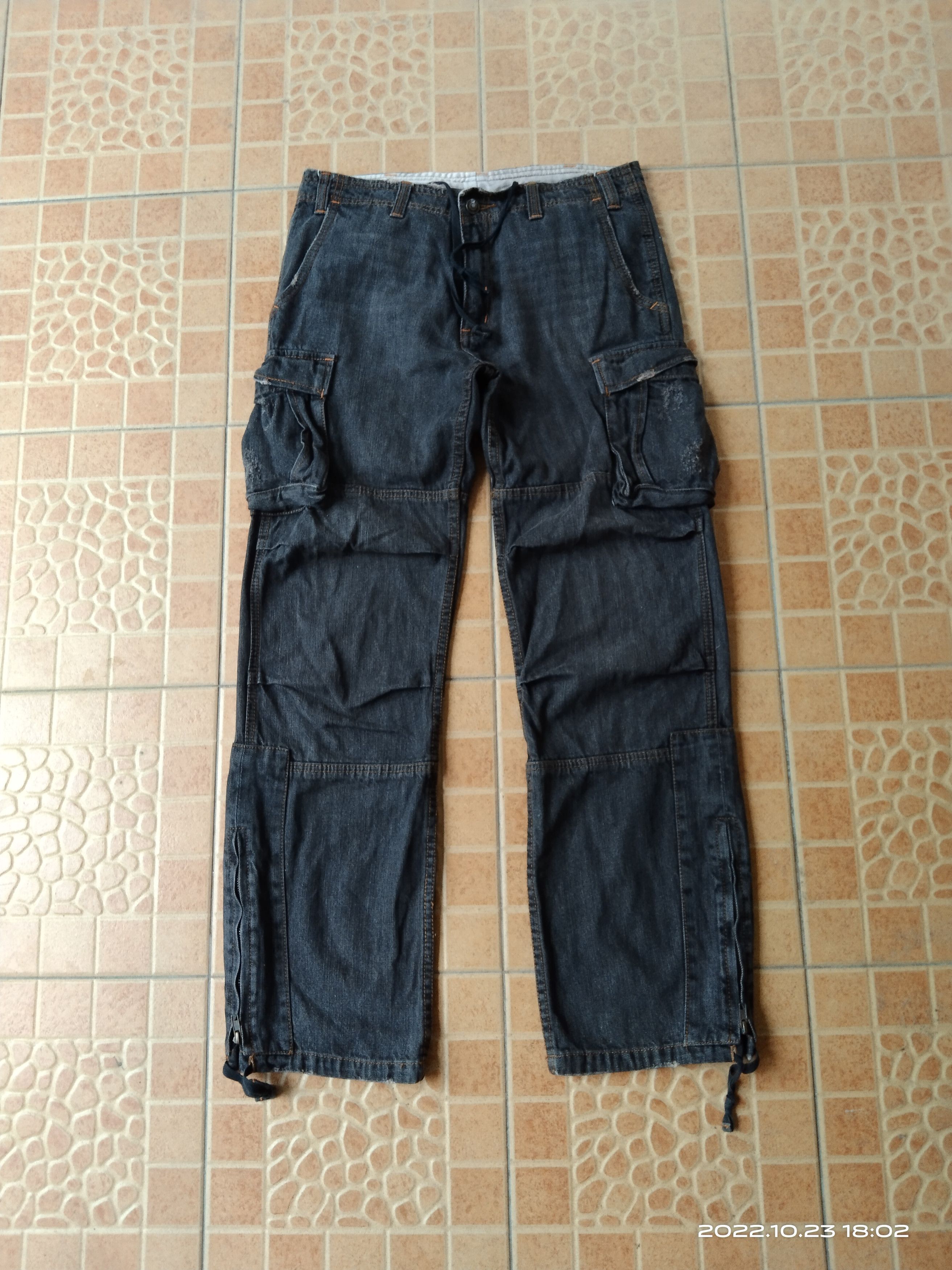 Japanese Brand BONDAGE ZIPPER CARGO PANTS JUNGLE STORM Size US 31 - 2 Thumbnail