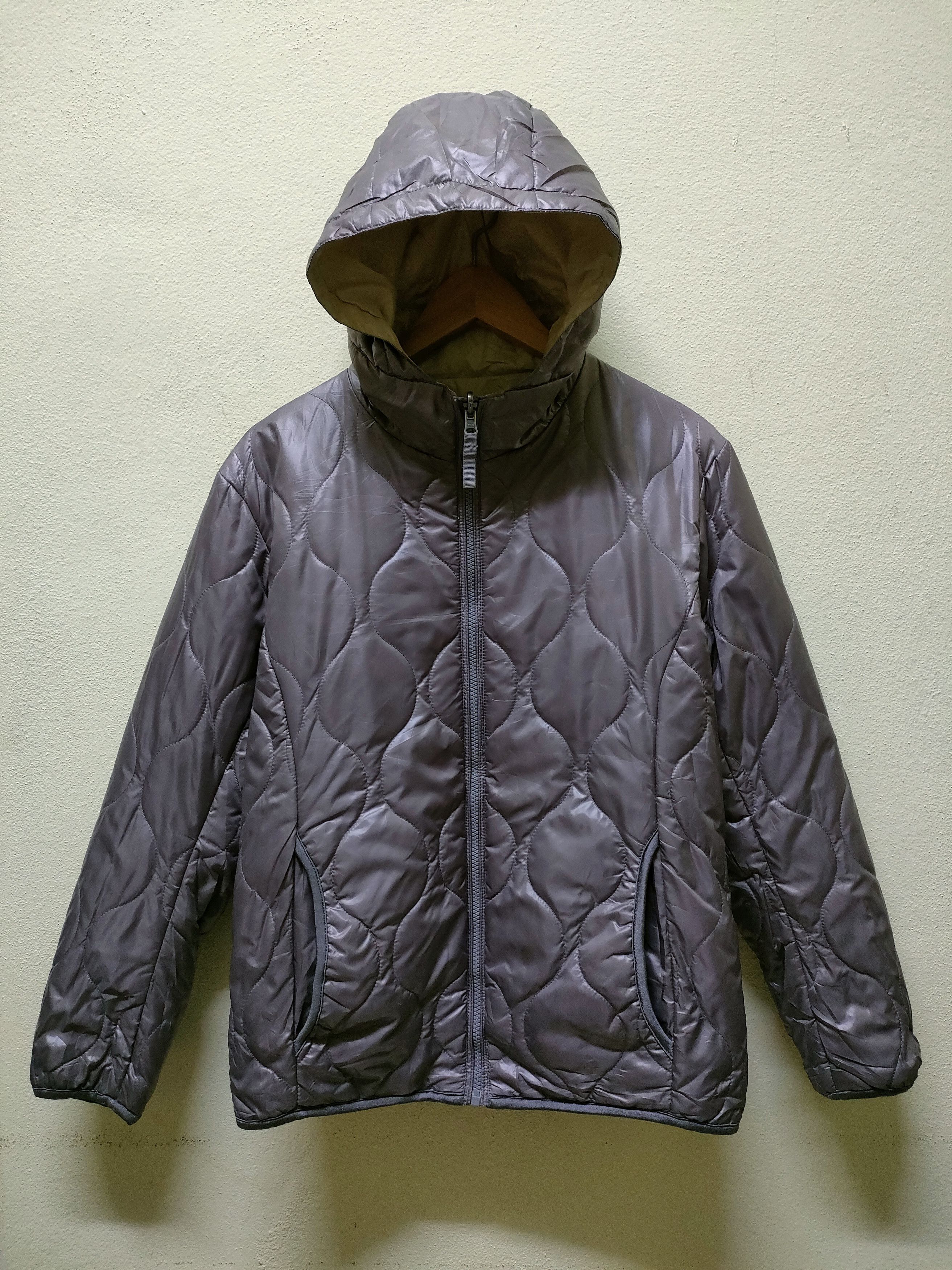 Uniqlo Uniqlo Quilted Hoodie Jacket Size US S / EU 44-46 / 1 - 1 Thumbnail