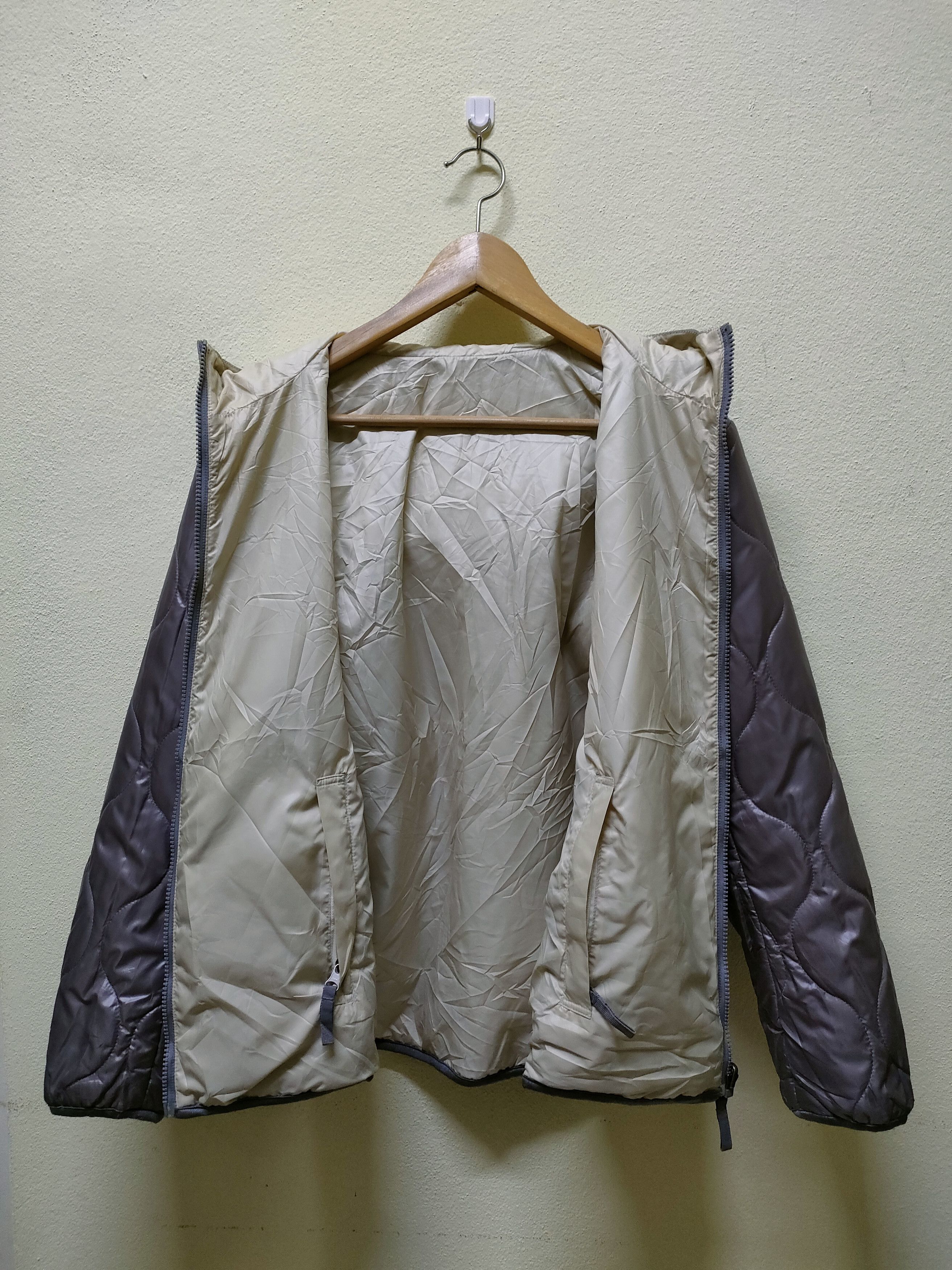 Uniqlo Uniqlo Quilted Hoodie Jacket Size US S / EU 44-46 / 1 - 4 Thumbnail