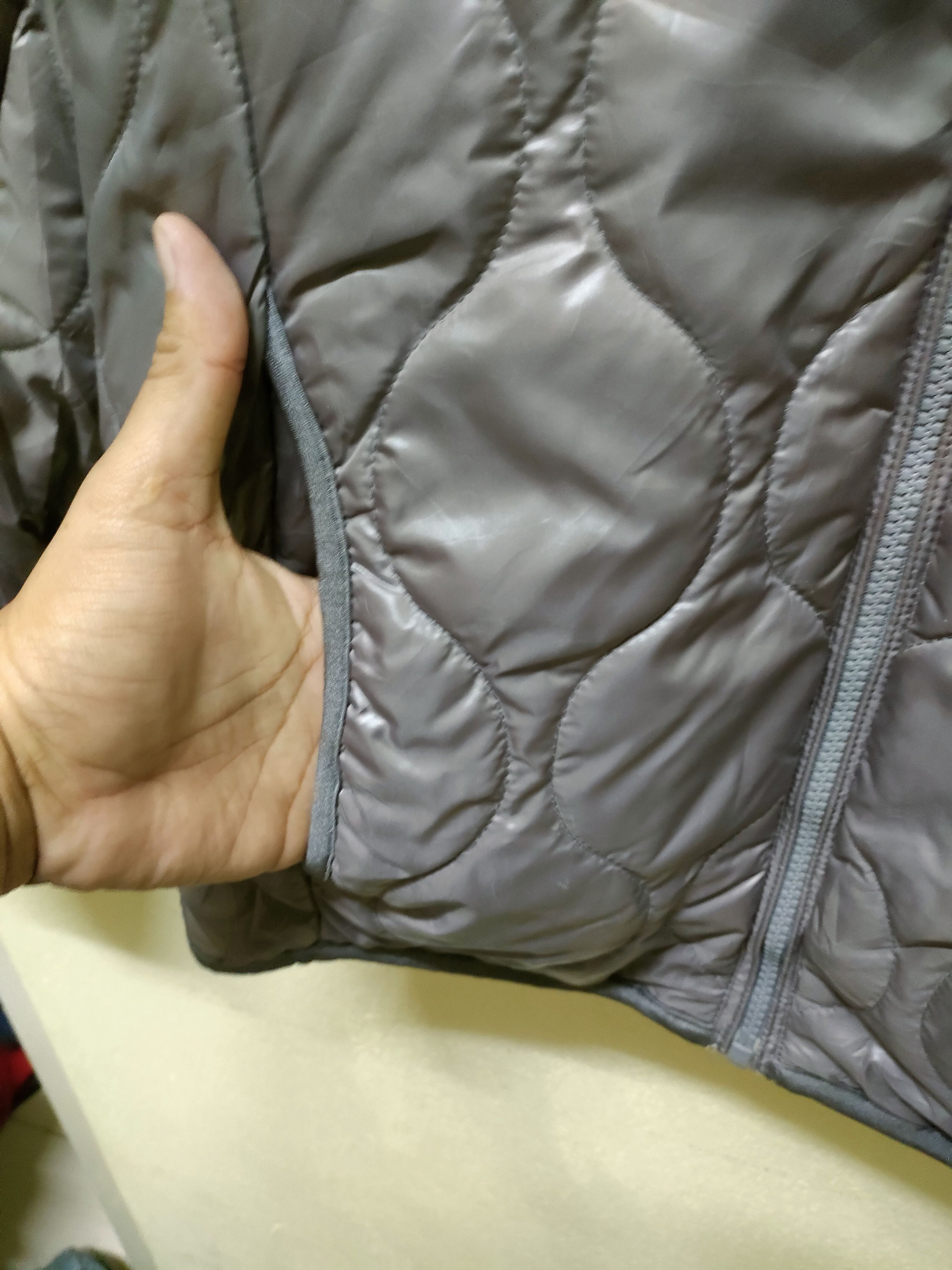 Uniqlo Uniqlo Quilted Hoodie Jacket Size US S / EU 44-46 / 1 - 6 Thumbnail