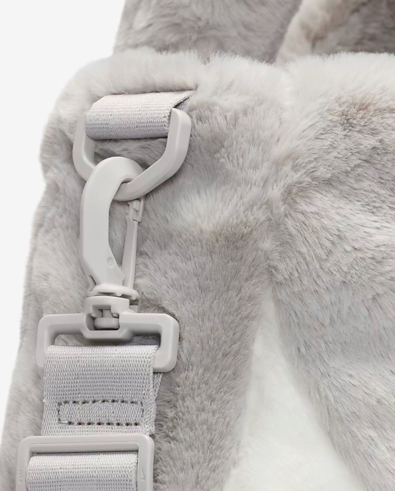 Nike Nike Sportwear Faux Fur Tote Bag (10L) Size ONE SIZE - 7 Thumbnail