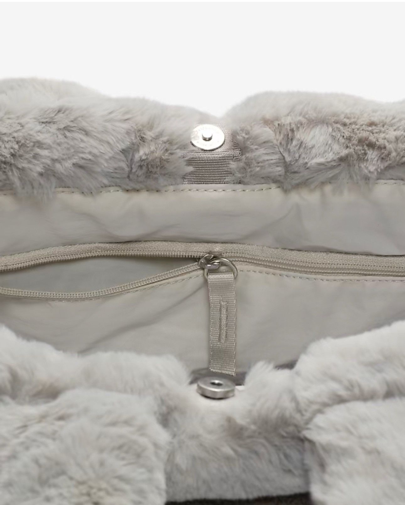 Nike Nike Sportwear Faux Fur Tote Bag (10L) Size ONE SIZE - 8 Thumbnail