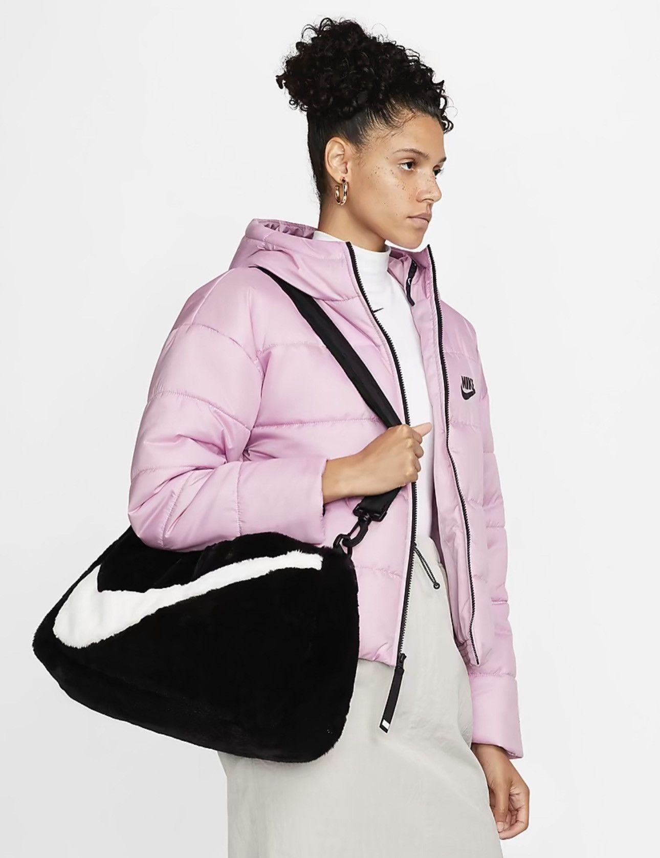 Nike Nike Sportwear Faux Fur Tote Bag (10L) Size ONE SIZE - 2 Thumbnail