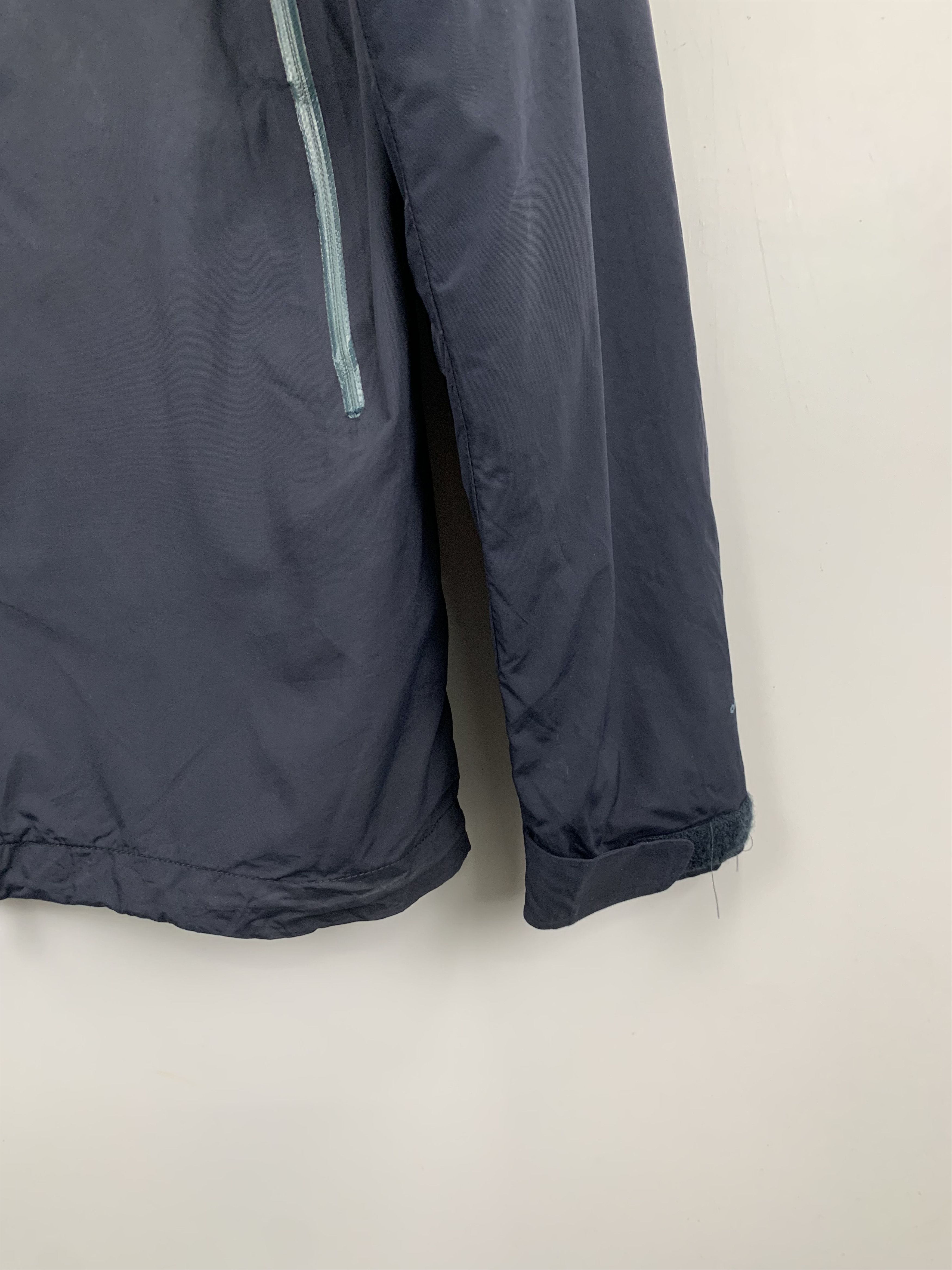 Columbia × Vintage Vintage Columbia Windbreaker Hoodie Zipper Light Jacket Size US L / EU 52-54 / 3 - 8 Thumbnail