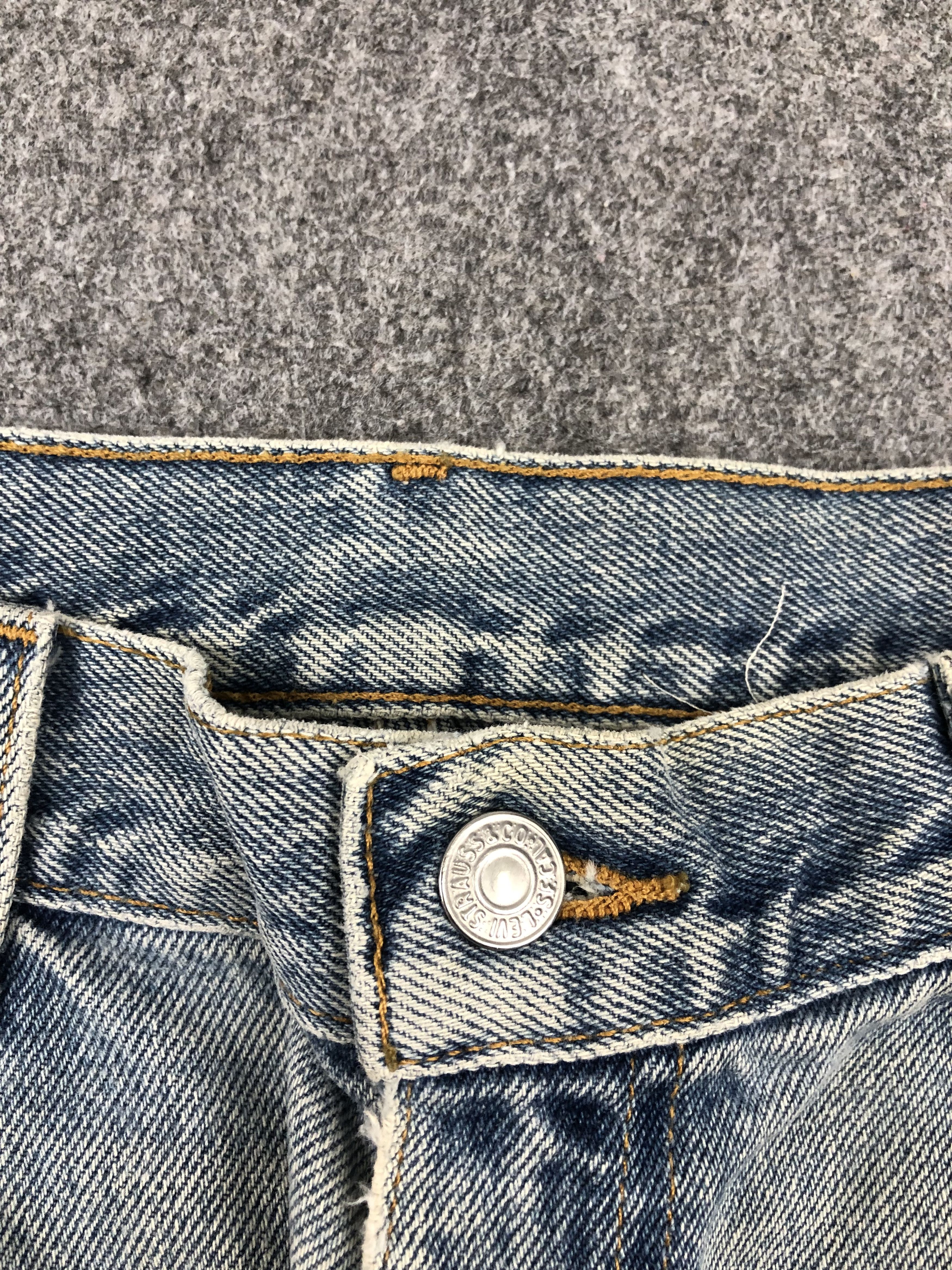 Levi's Vintage 90s Levis 550 Faded Blue Jeans DP1427 Size US 34 / EU 50 - 10 Thumbnail