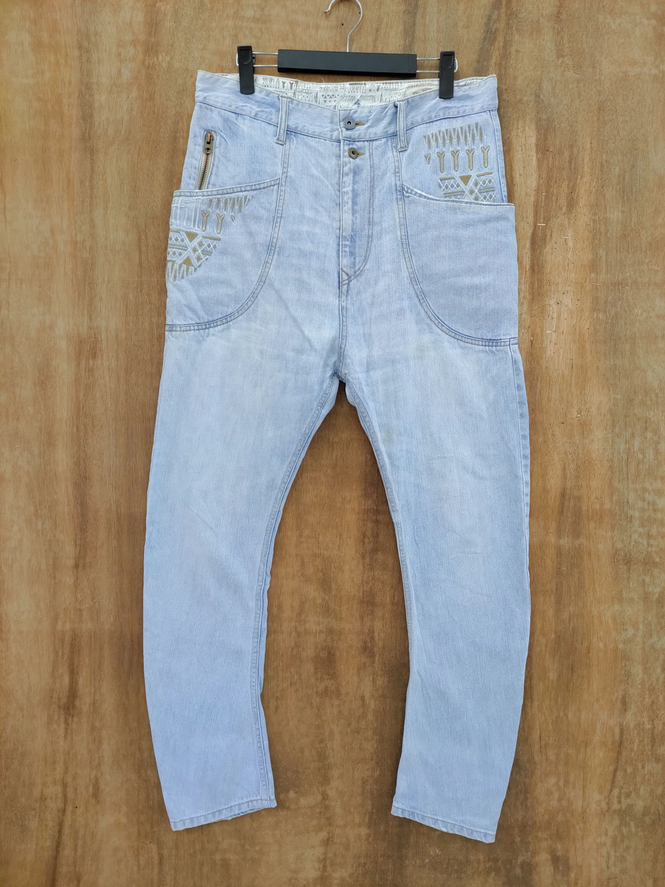 Japanese Brand DOUBLE NAME CURVE LEG JEANS DENIM PANTS/FADED LIGHT BLUE Size US 30 / EU 46 - 1 Thumbnail