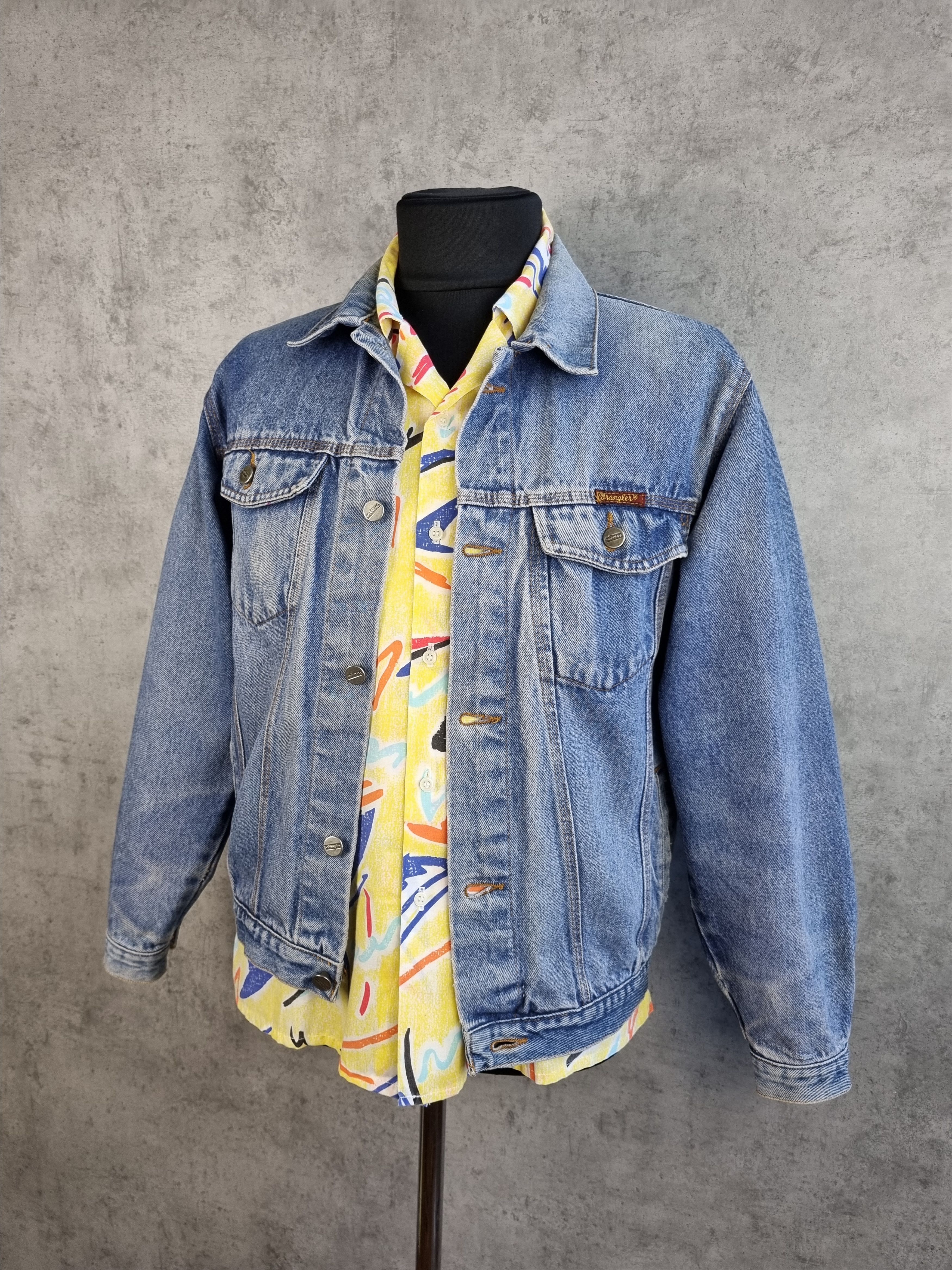 Vintage × Wrangler Rare 80s Faded WRAGLER Trucker Denim Jacket Size US L / EU 52-54 / 3 - 2 Thumbnail