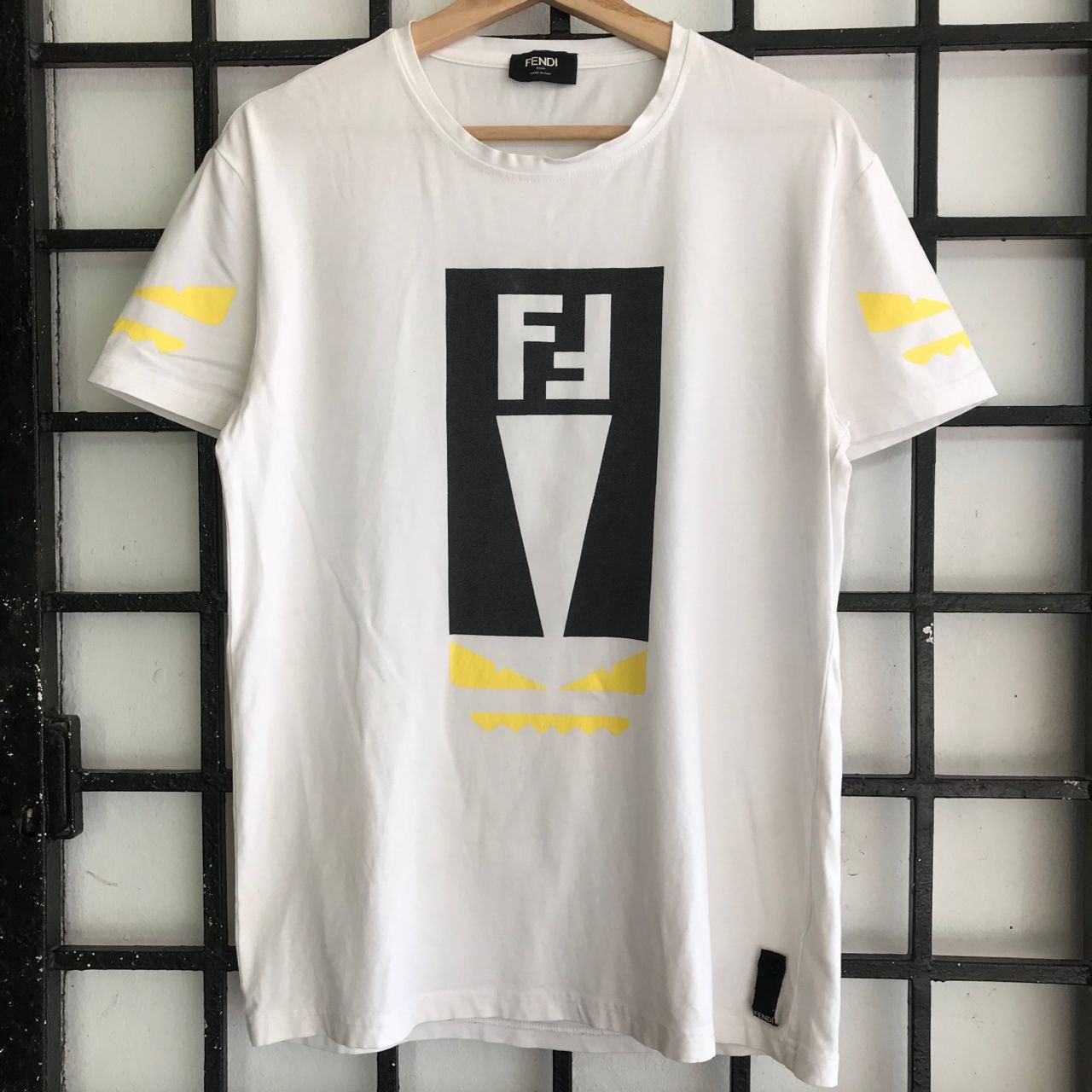 Designer 🔥 FENDI Roma Nice Design Tshirt Size US M / EU 48-50 / 2 - 1 Thumbnail