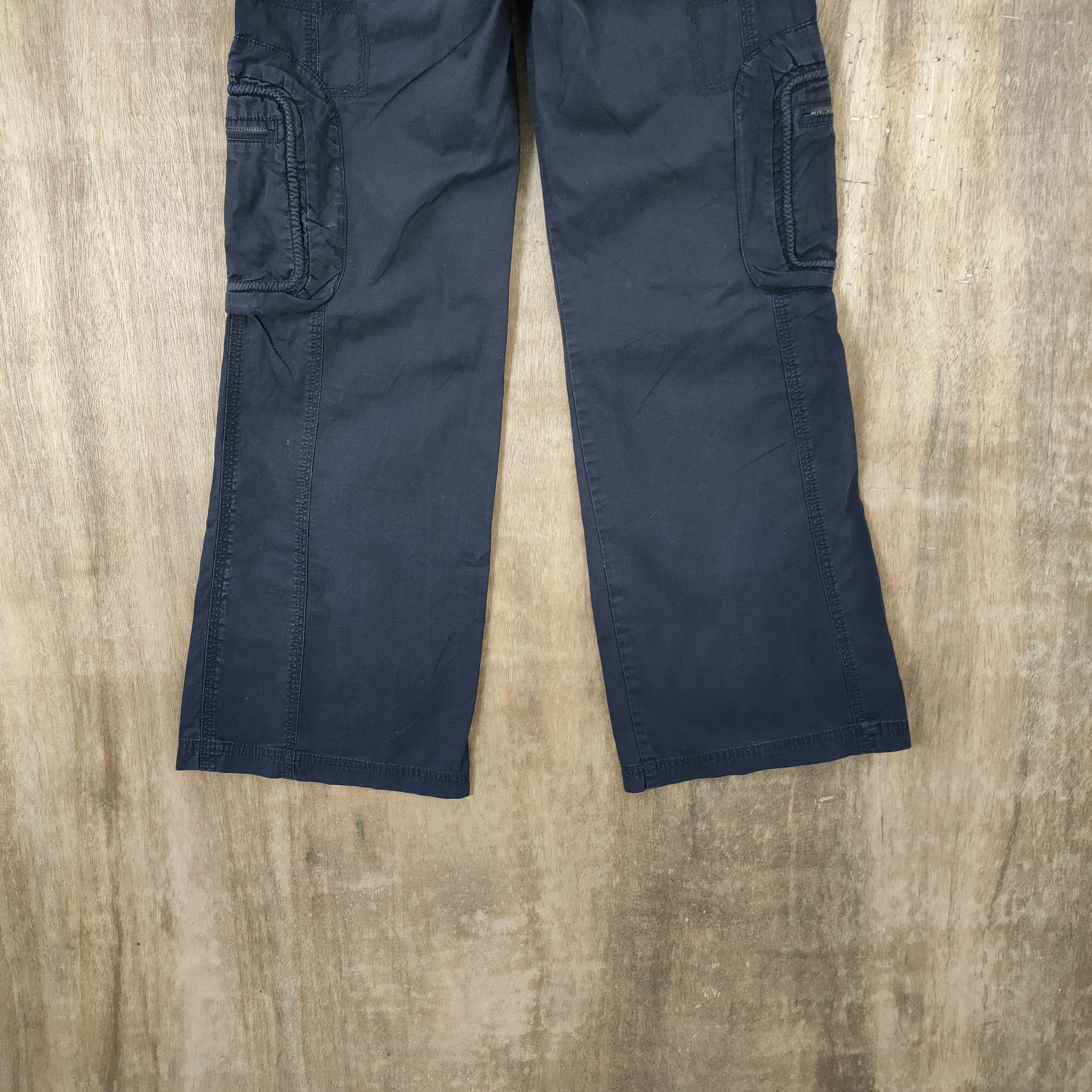 Japanese Brand WELLBEING BLACK FLARE CARGO PANTS LIKE TRAVIS SCOTT PANTS Size US 26 / EU 42 - 9 Thumbnail