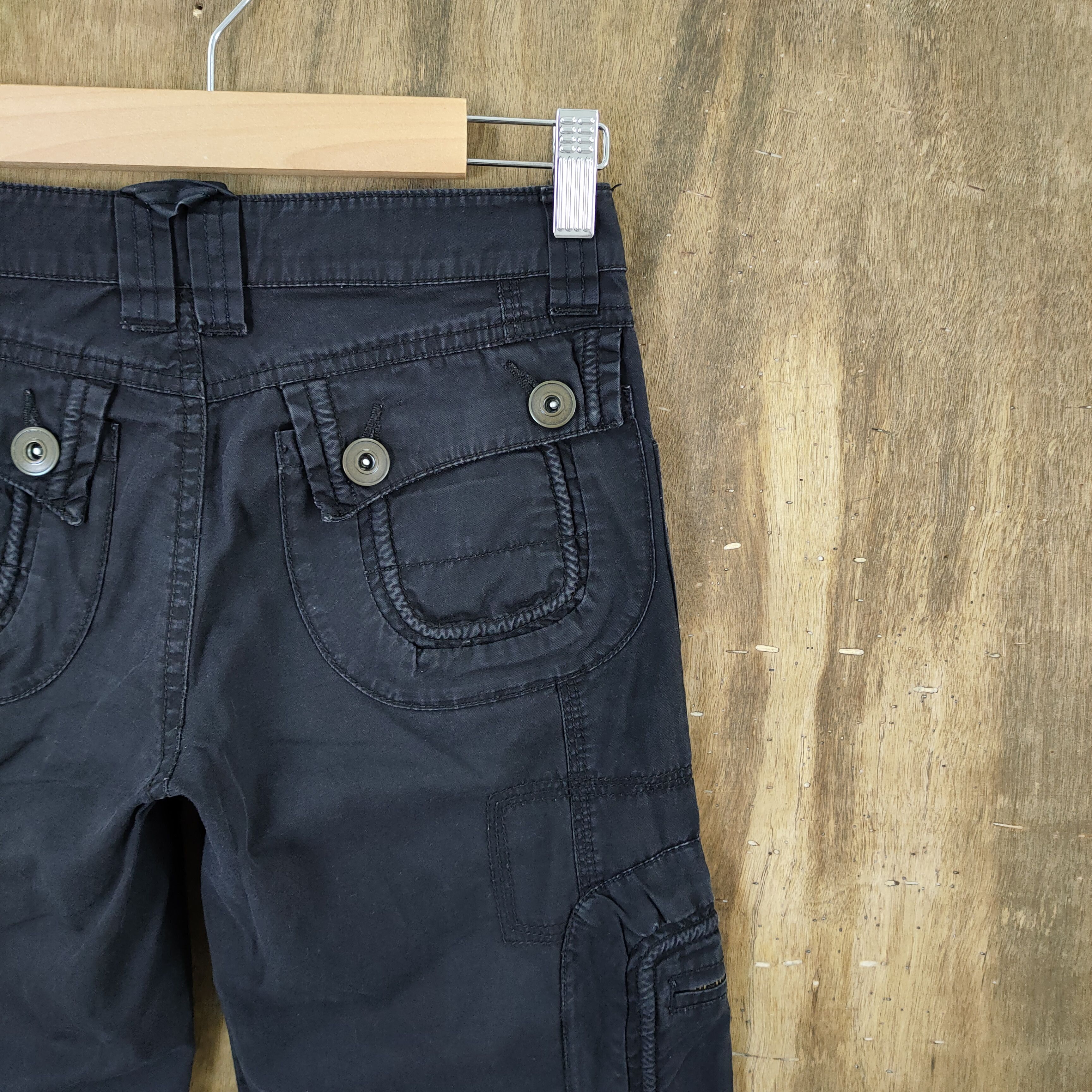 Japanese Brand WELLBEING BLACK FLARE CARGO PANTS LIKE TRAVIS SCOTT PANTS Size US 26 / EU 42 - 10 Thumbnail