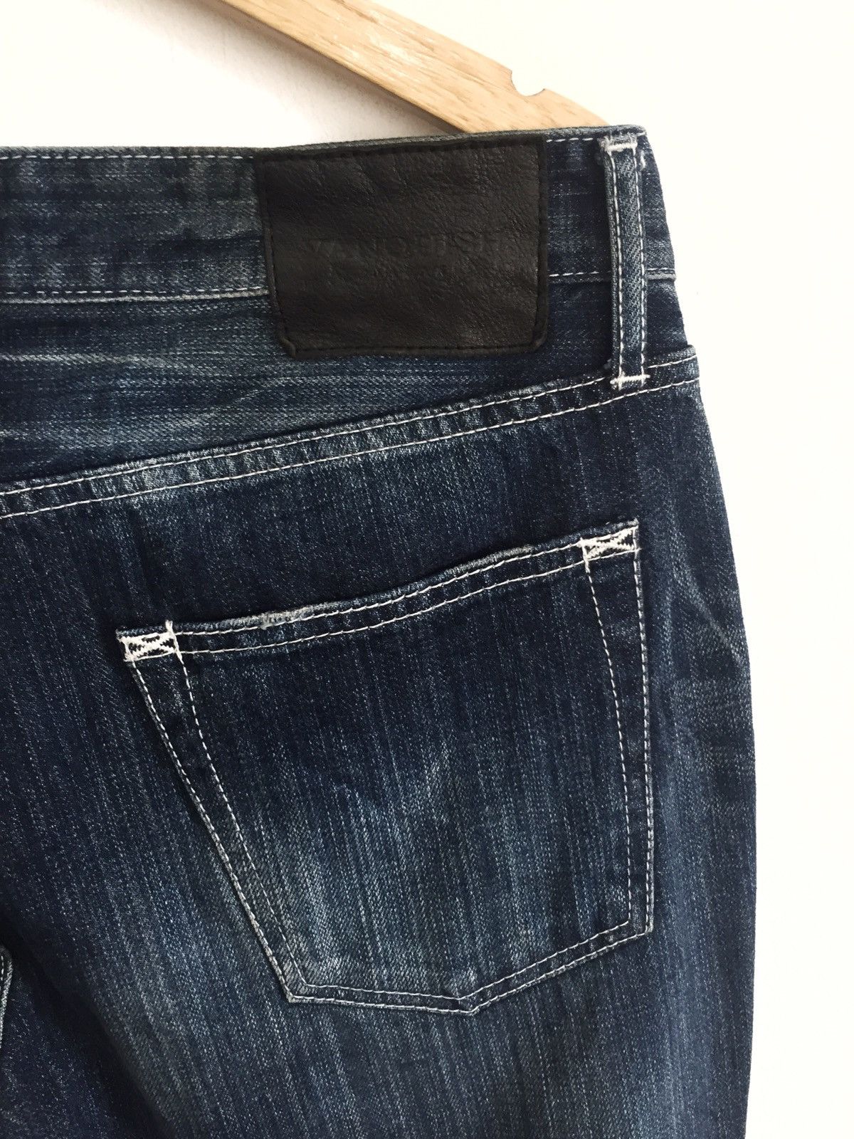 Vanquish 90s Vanquish Gold 🇯🇵 Distressed Slim Fit Denim Size US 34 / EU 50 - 7 Thumbnail