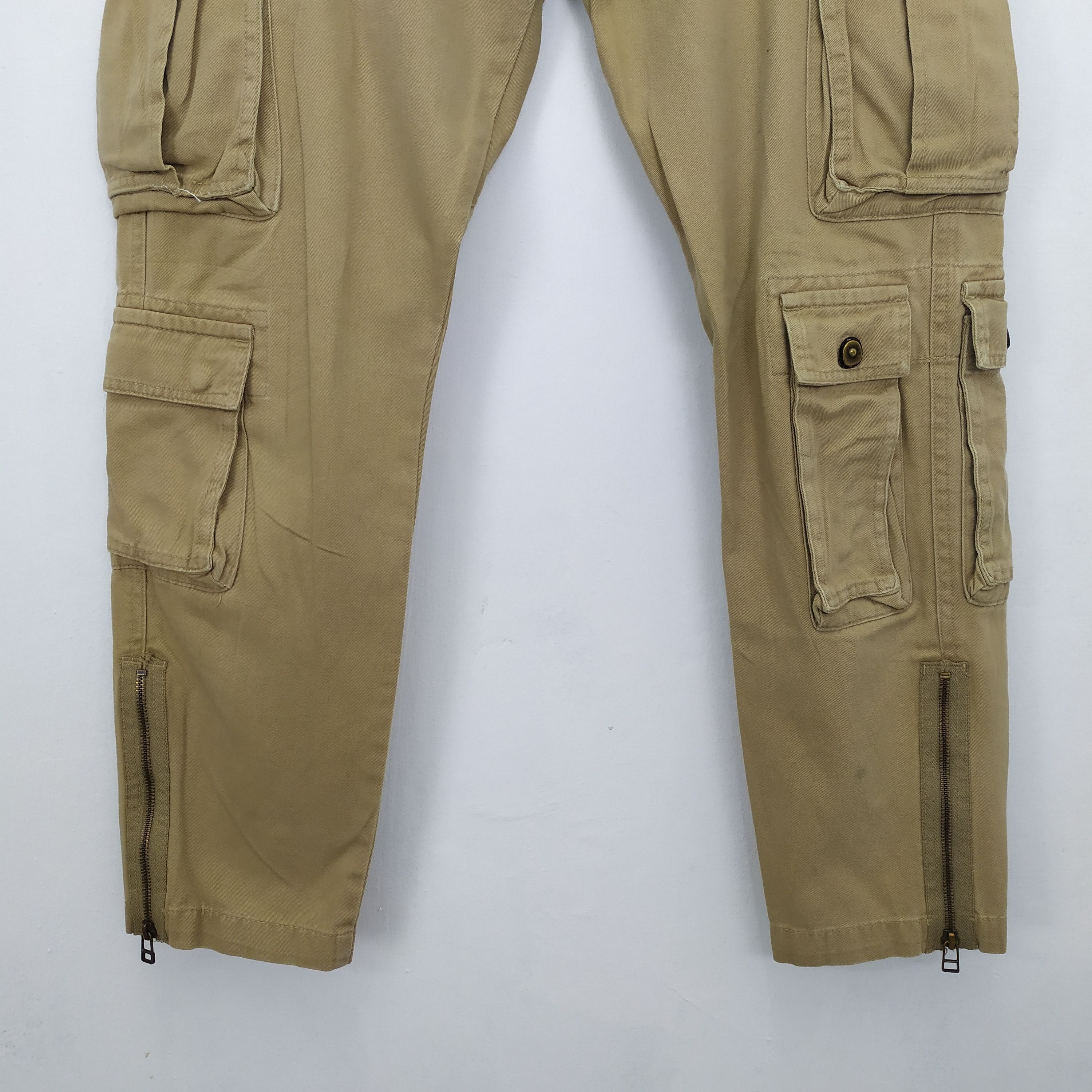 Japanese Brand VINTAGE JAPANESE MANY POCKET CARGO PANTS/ TACTICAL PANTS Size US 32 / EU 48 - 11 Thumbnail