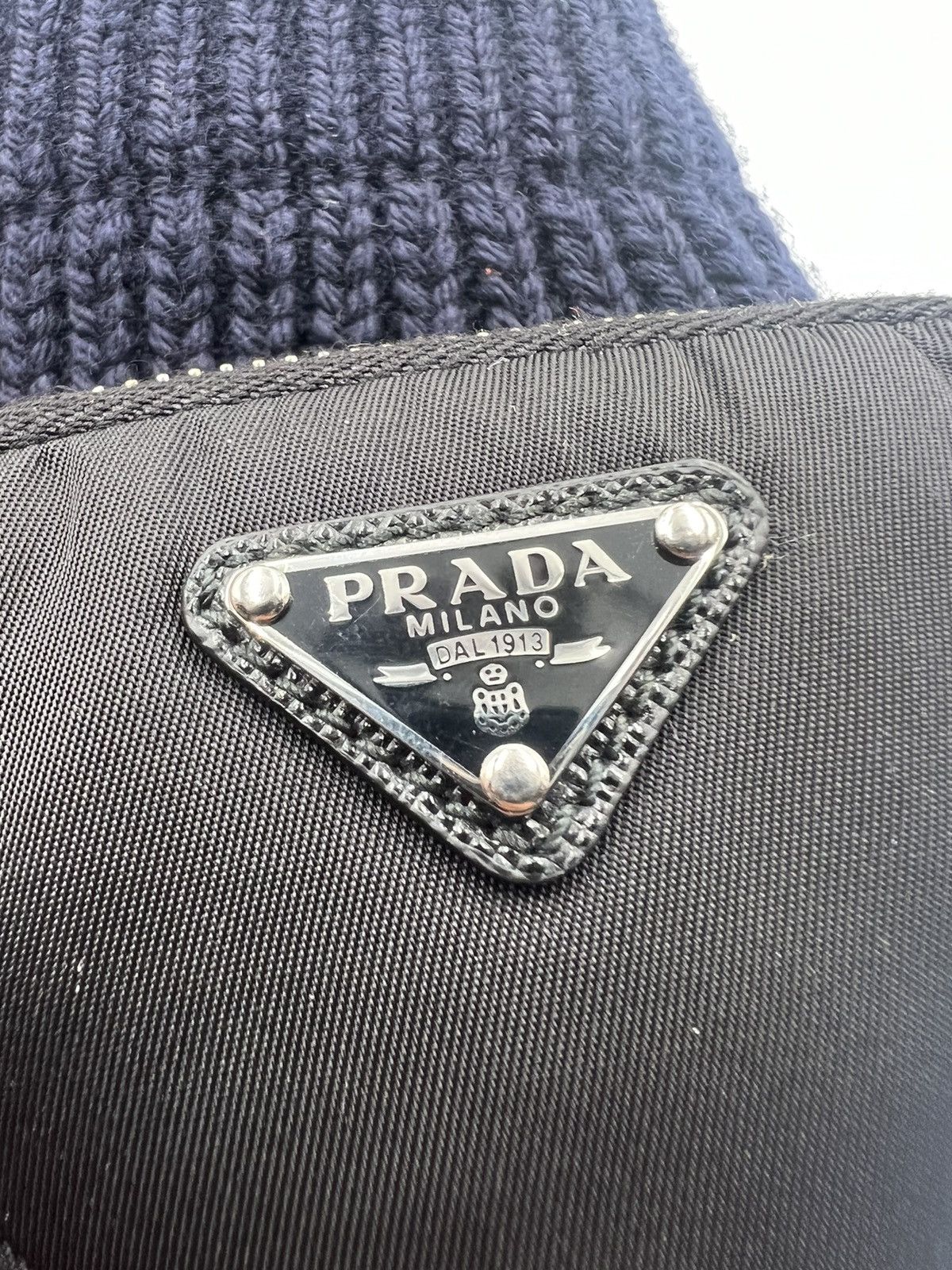 Prada Prada Logo Pocket Knitted Gloves Size ONE SIZE - 4 Thumbnail