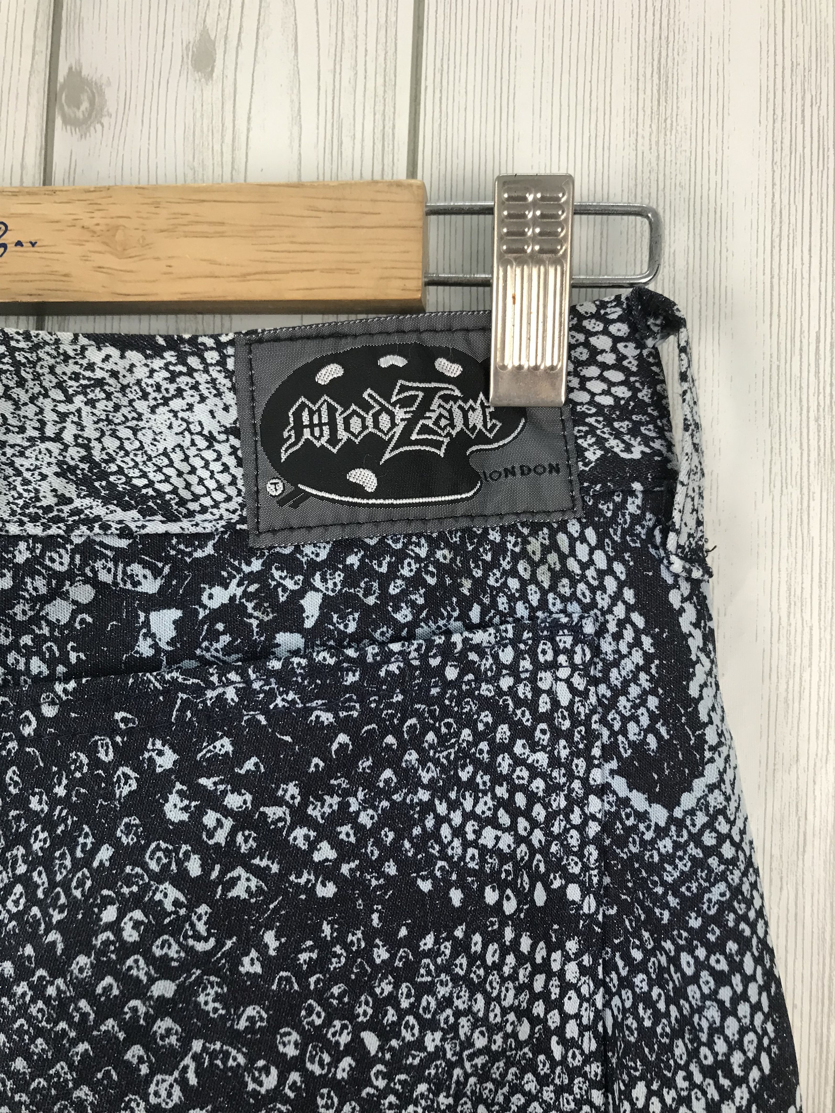 Vintage MODZARD LONDON All Over Print Snake Stretchable Jeans Size US 28 / EU 44 - 11 Thumbnail