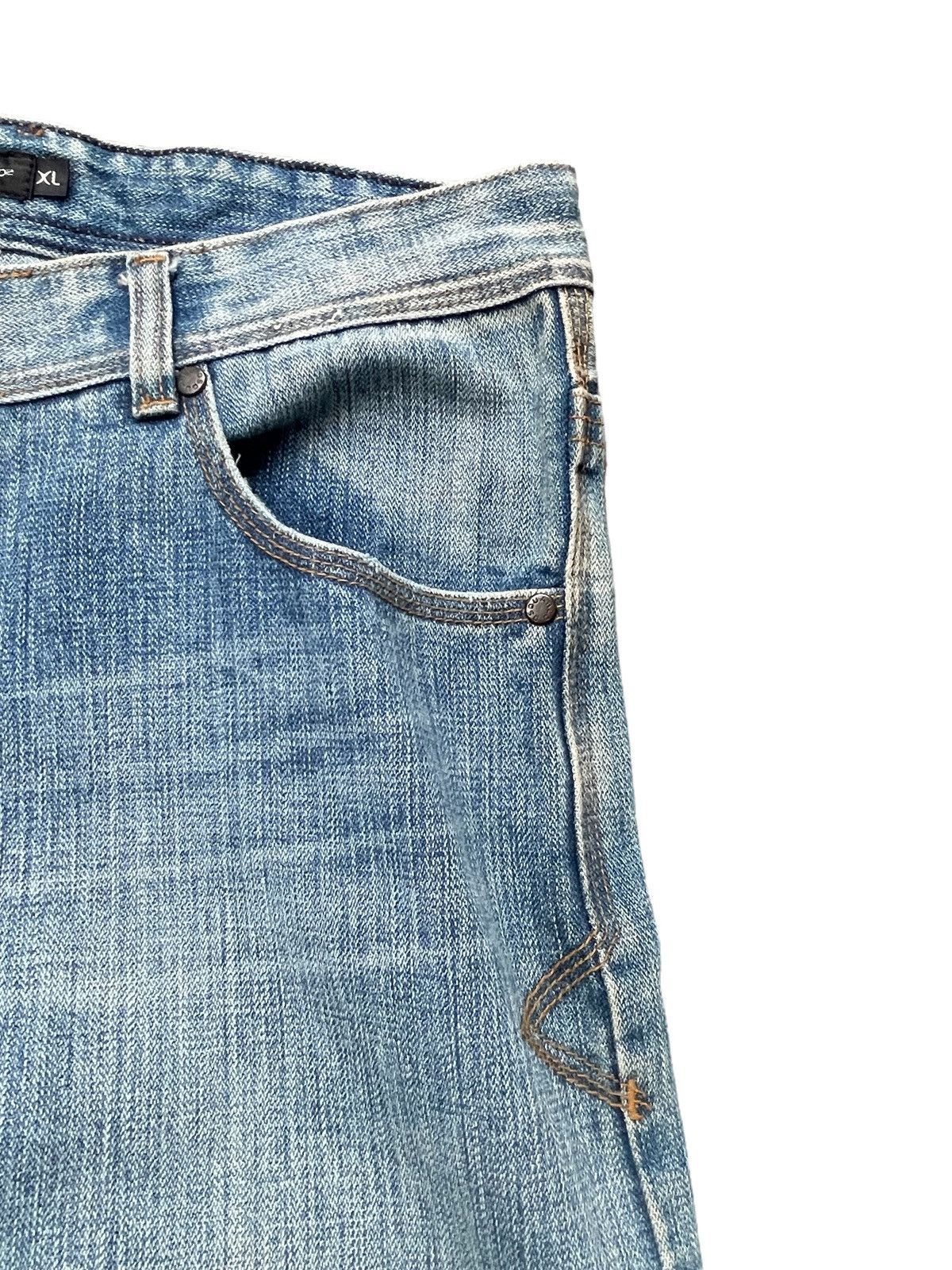 Designer STEALS Dsquared2 Wide leg Aging Faded Wash Denim Size US 34 / EU 50 - 6 Thumbnail