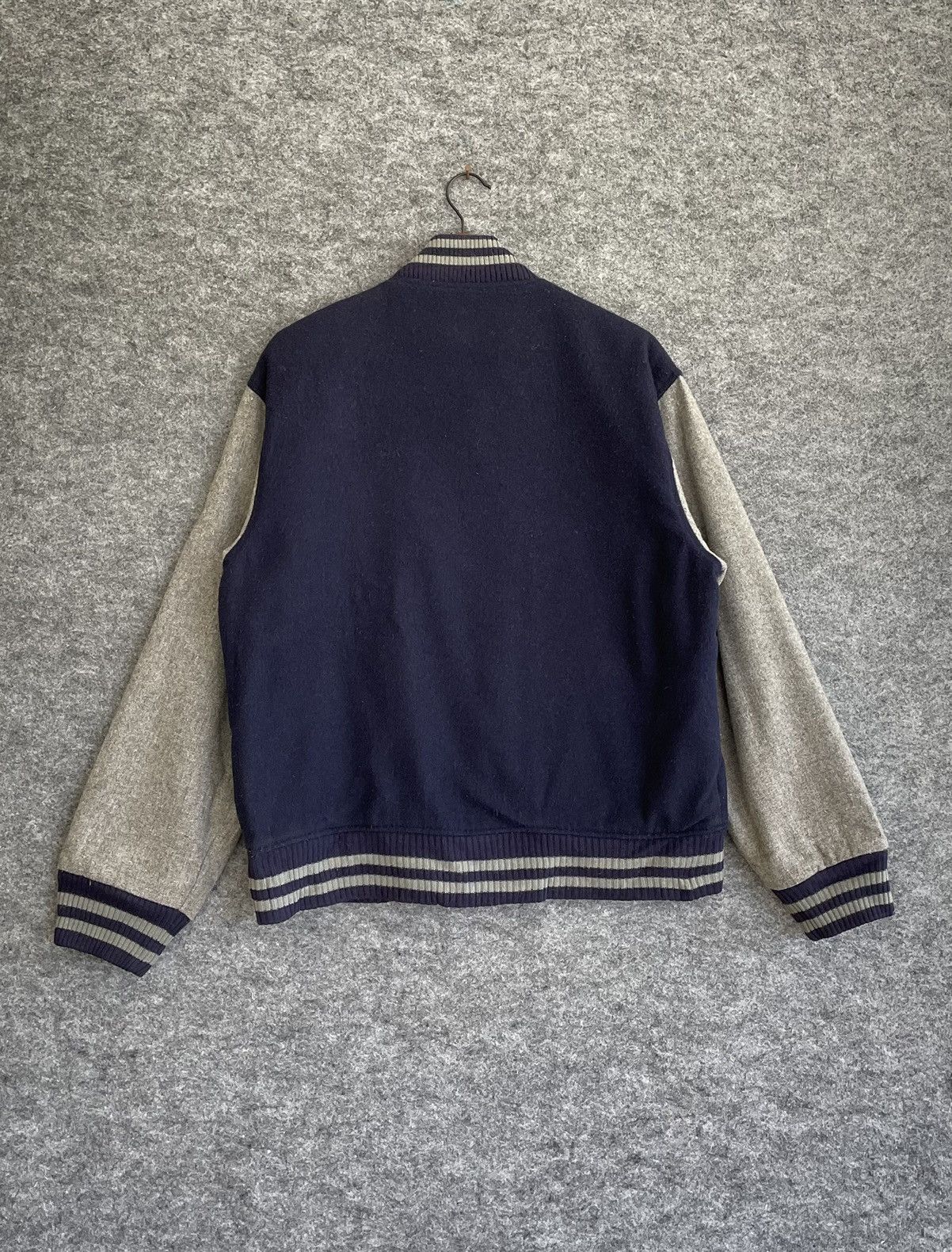 Japanese Brand VINTAGE 83 OCEAN FESTIVAL STADIUM JUMPER Size US L / EU 52-54 / 3 - 3 Thumbnail