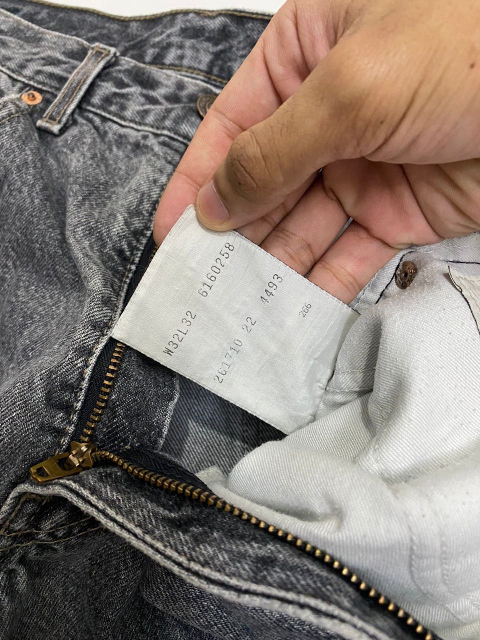 Levi's Vintage Clothing VINTAGE LEVIS ORANGE TAB 616 DISTRESSED DENIM JEANS WIDE FIT Size US 31 - 10 Thumbnail