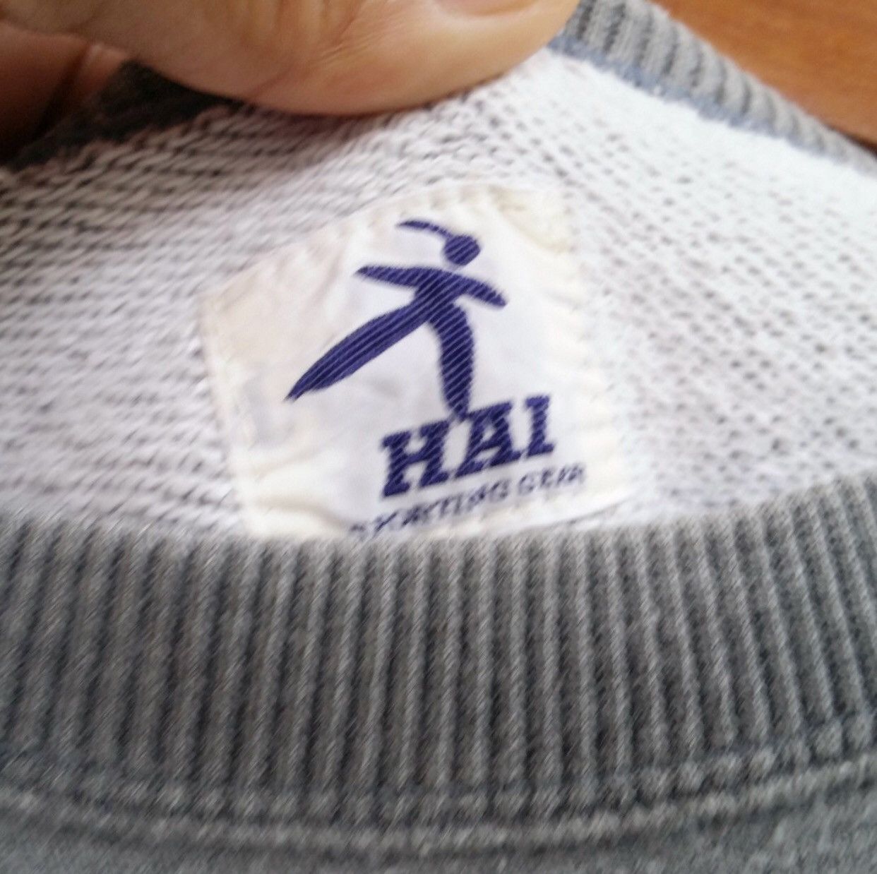 Hai Sporting Gear ISSEY MIYAKE DESIGN SWEATSHIRT BIG LOGO SPELL OUT Size US M / EU 48-50 / 2 - 4 Thumbnail