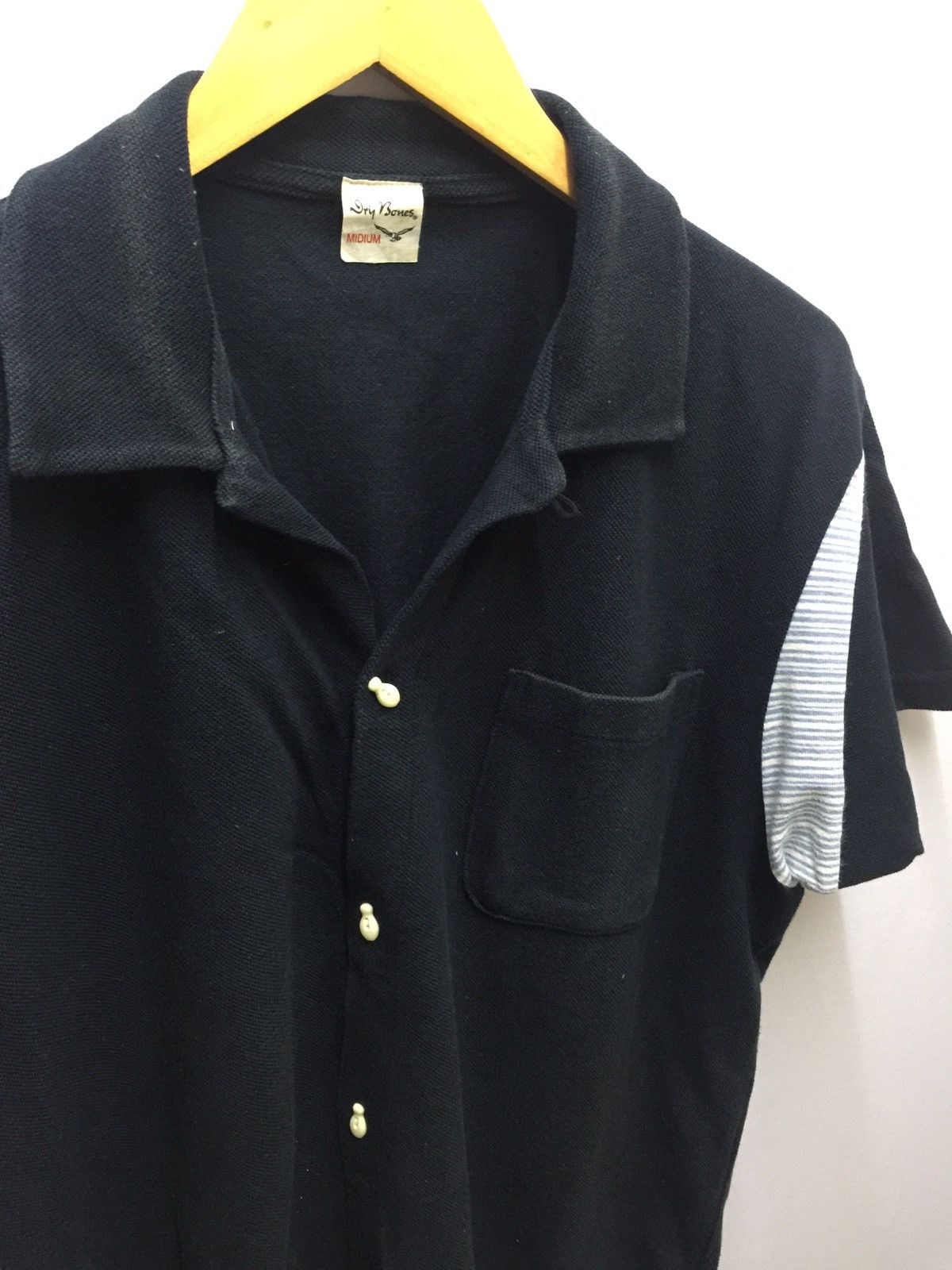image of Dry Bones Button Up Bowling Shirts in Black, Men's (Size Medium)