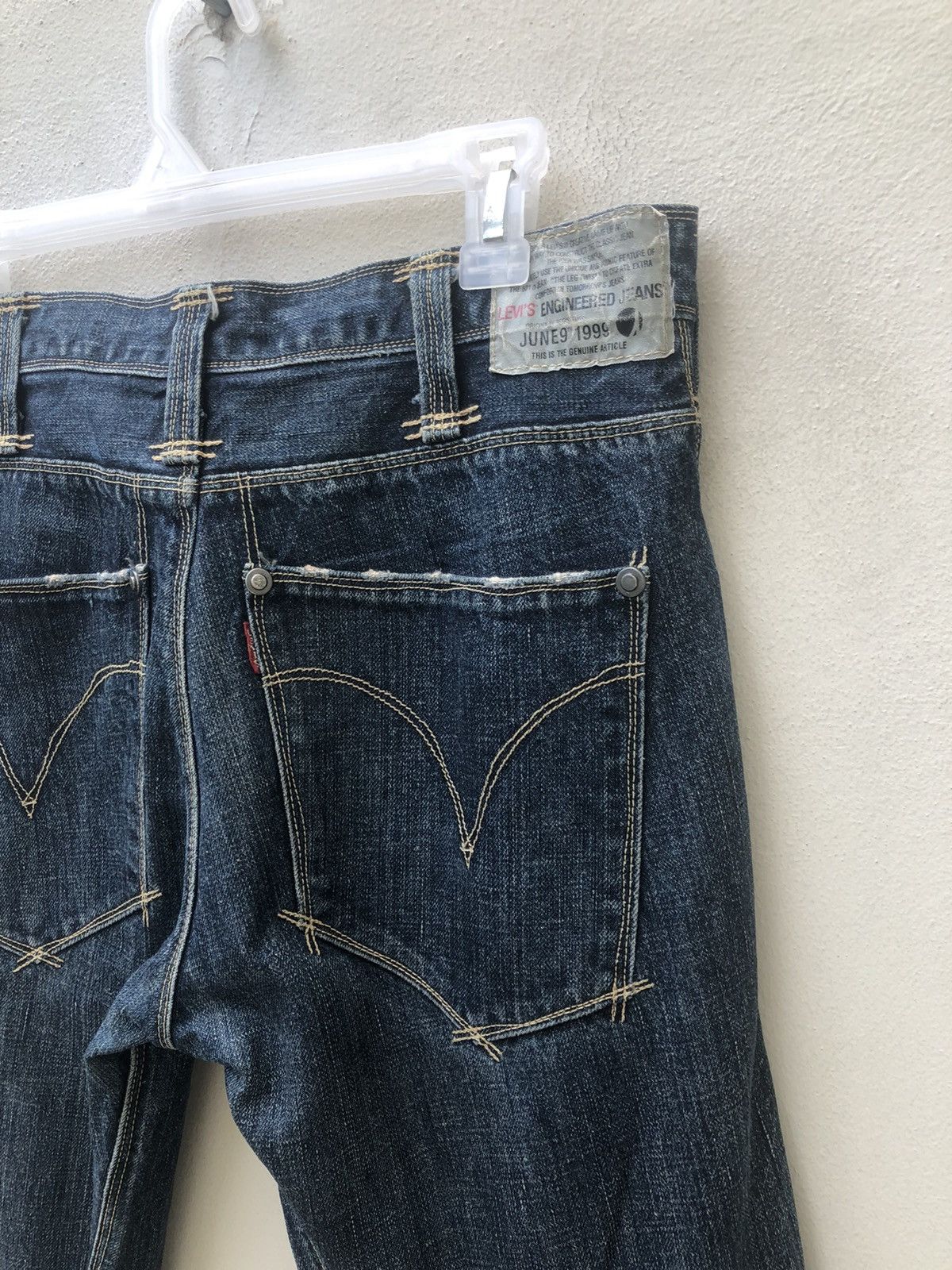 Levi's 2006 Levi’s Engineered Jeans Distressed Bootcut Denim Size US 30 / EU 46 - 16 Thumbnail