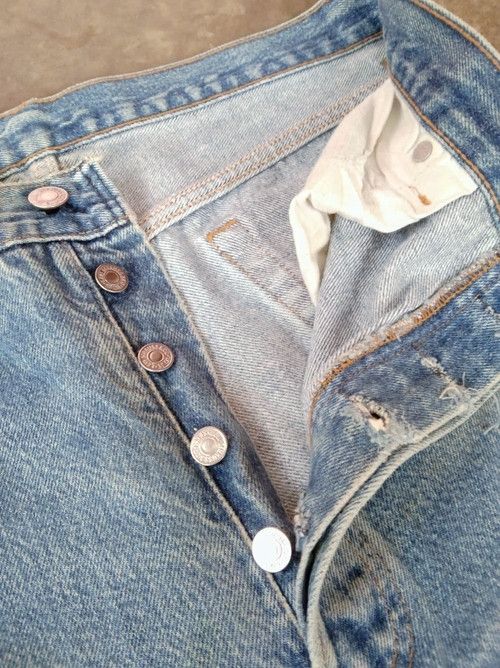 Levi's 80s Vintage Levi's 501 Made In USA Distressed Jeans 34x29 Size US 34 / EU 50 - 7 Thumbnail