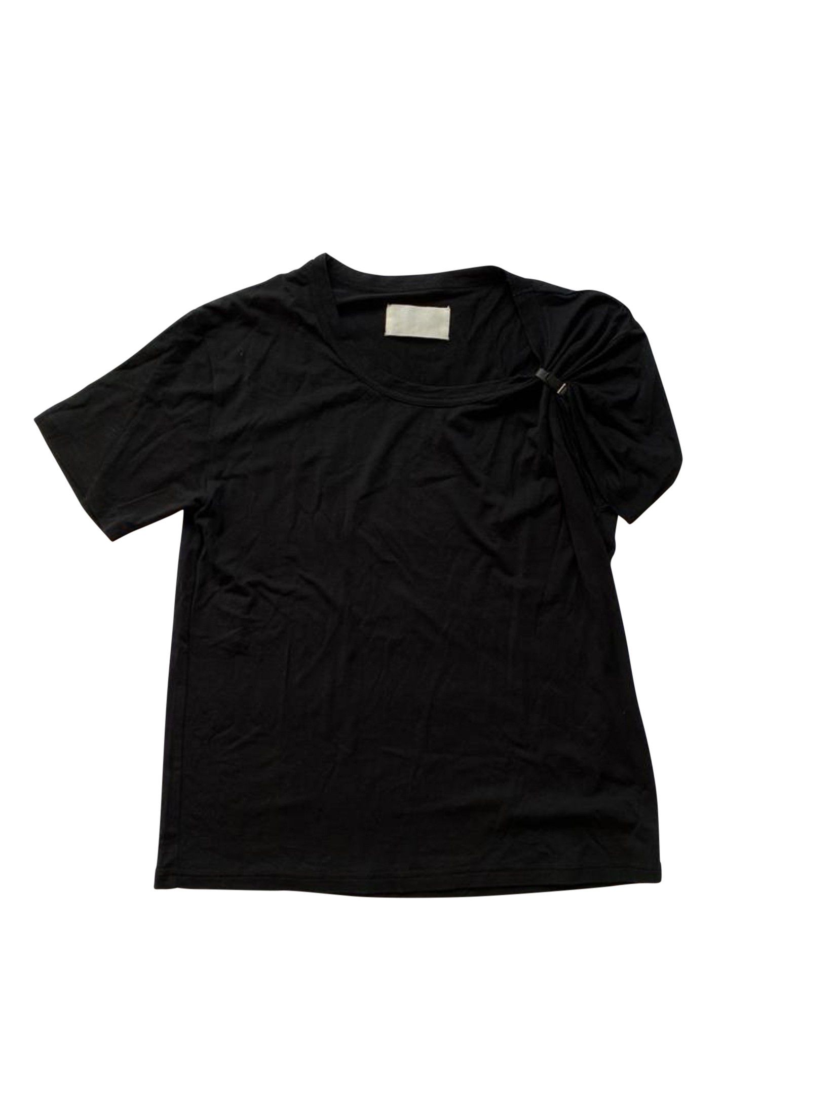 Maison Margiela ⚡️QUICK SALE⚡️2008 Maison Margiela Black Strap Tshirt Size L / US 10 / IT 46 - 1 Thumbnail