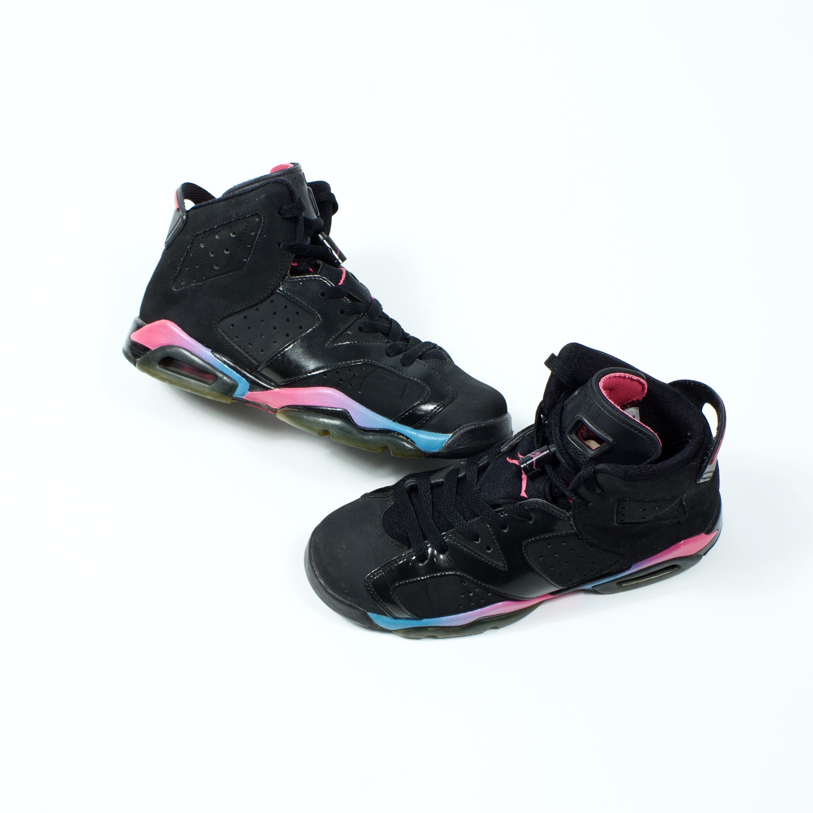 Jordan Brand Air Jordan 6 Retro GS Size US 5.5 / EU 38 - 3 Thumbnail