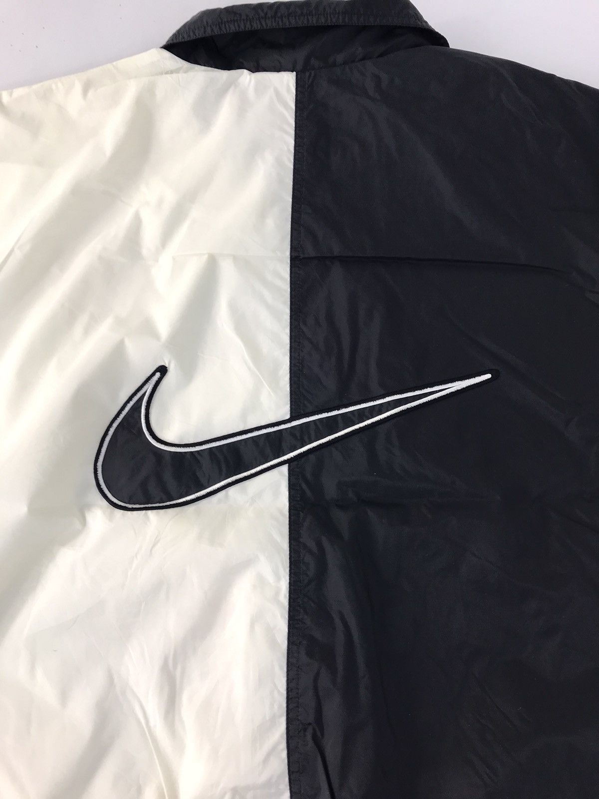 Nike 90s Nike Quilted Windbreakers Jacket Embroidery Logo R071j Size US XL / EU 56 / 4 - 2 Thumbnail