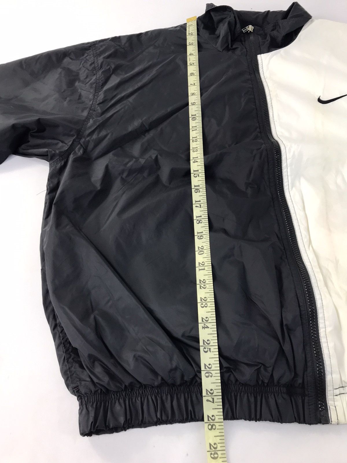 Nike 90s Nike Quilted Windbreakers Jacket Embroidery Logo R071j Size US XL / EU 56 / 4 - 12 Thumbnail