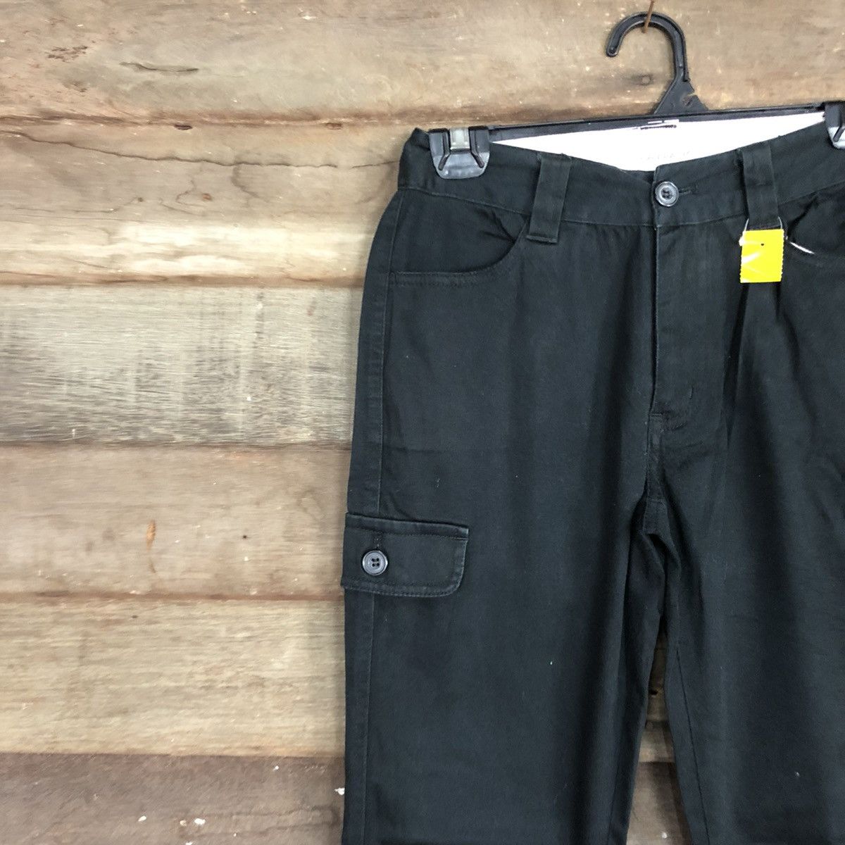Japanese Brand size 24 Style Basic Black Multipocket Cargo Pants #3427 Size 24" / US 00 / IT 34 - 6 Thumbnail