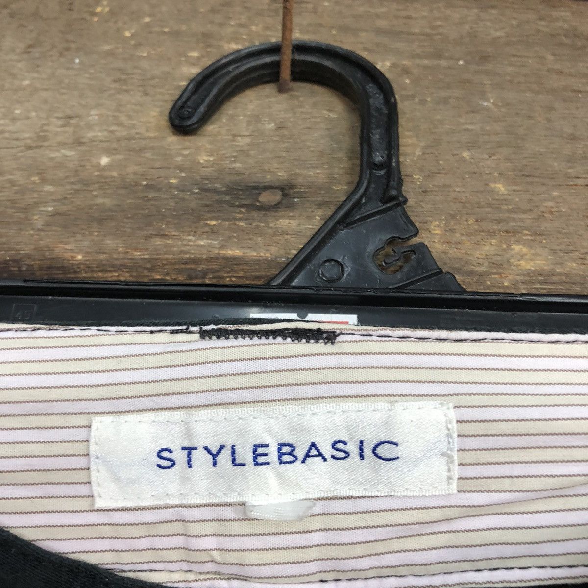 Japanese Brand size 24 Style Basic Black Multipocket Cargo Pants #3427 Size 24" / US 00 / IT 34 - 12 Thumbnail