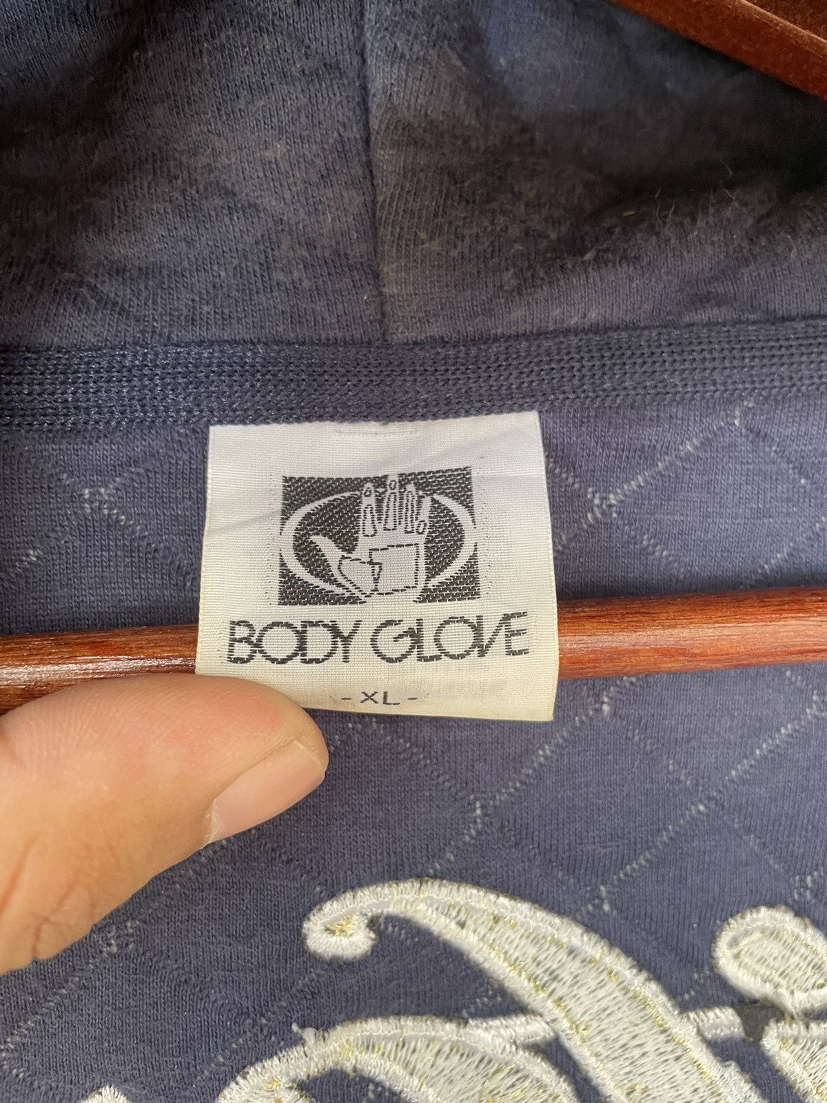 Body Glove EMBROIDERED BODY GLOVE HOODIE Size US XL / EU 56 / 4 - 8 Thumbnail
