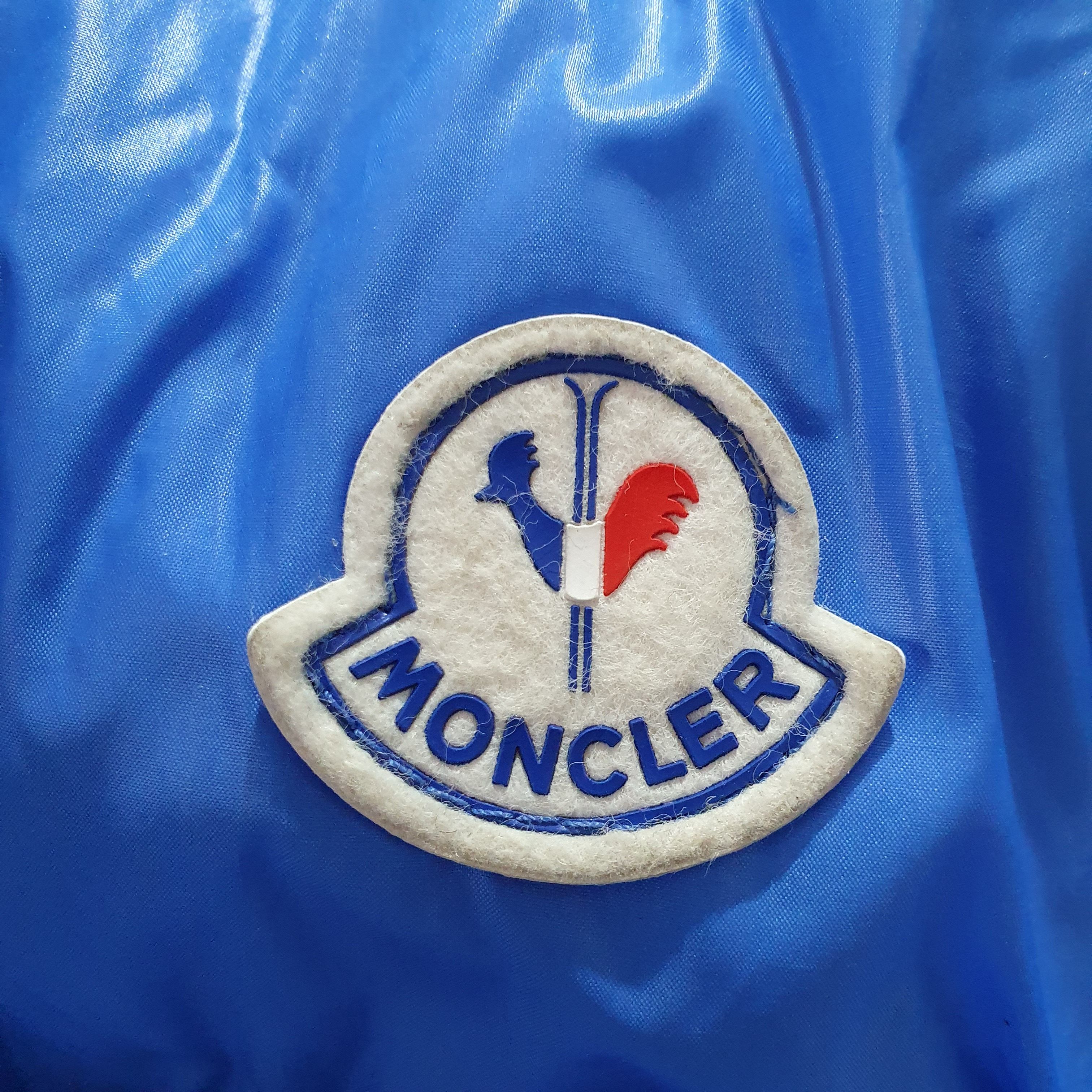 Moncler × Vintage 80s Detachable Arms Moncler Grenoble Down Vest Jacket Size US L / EU 52-54 / 3 - 23 Thumbnail