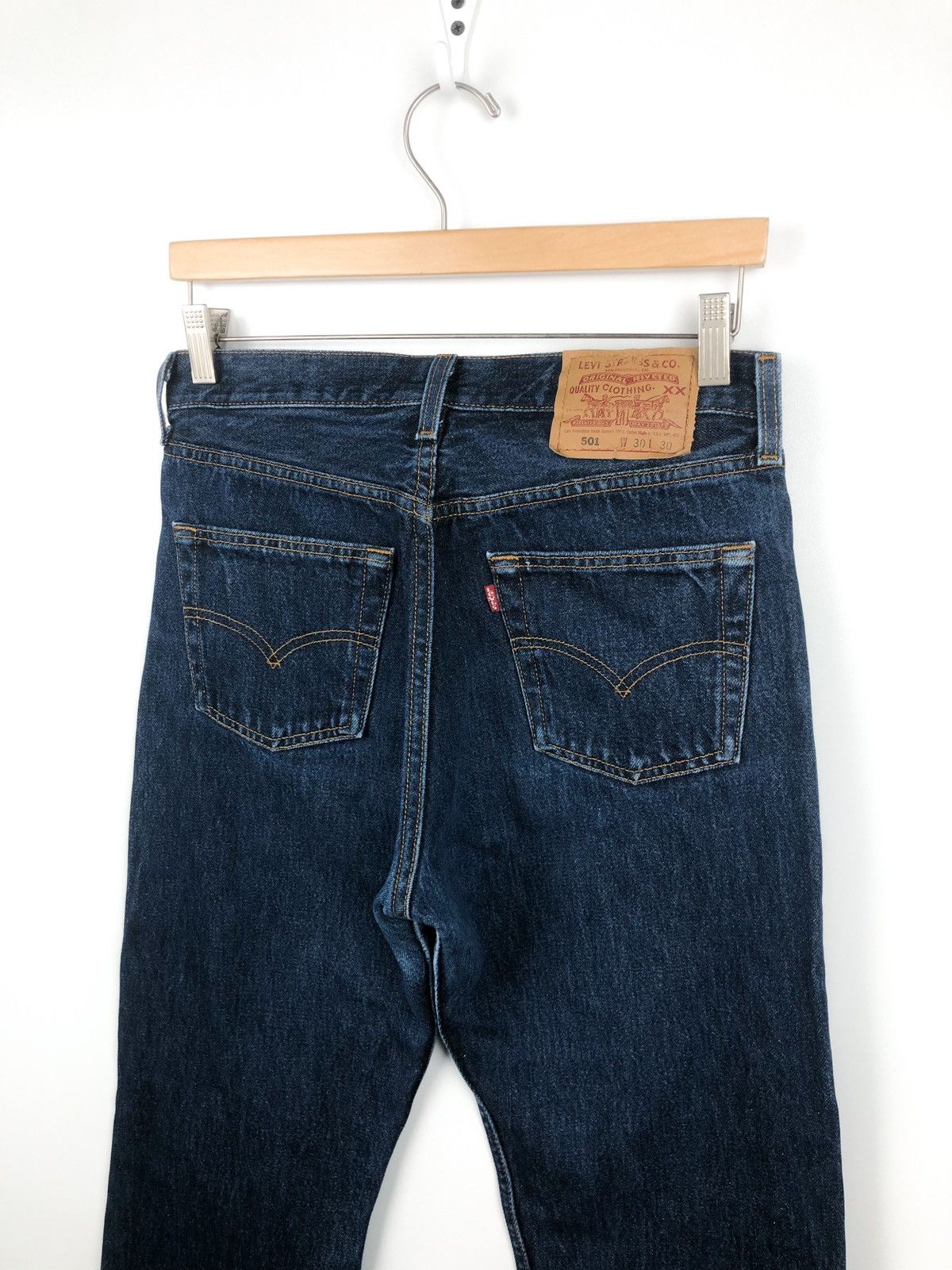 Levi's × Levi's Vintage Clothing Vintage Levi’s 505 unisex made in USA W30 L30 Size US 30 / EU 46 - 4 Thumbnail