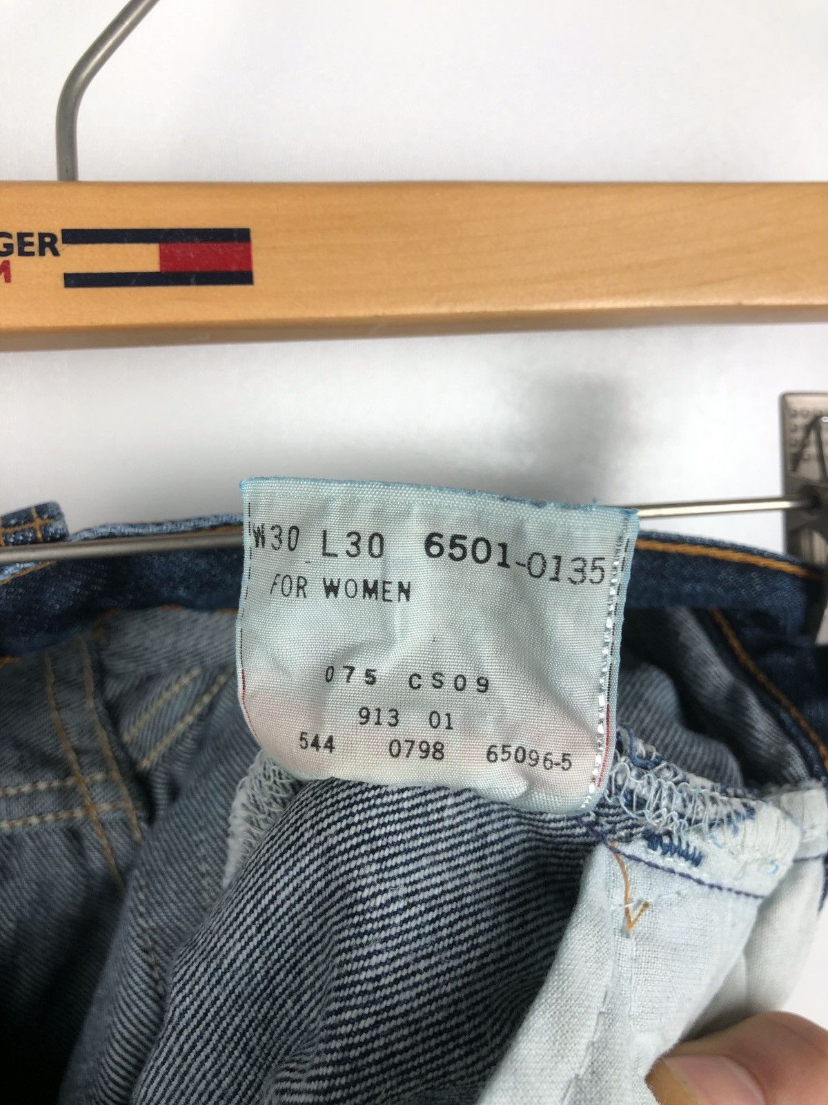 Levi's × Levi's Vintage Clothing Vintage Levi’s 505 unisex made in USA W30 L30 Size US 30 / EU 46 - 8 Thumbnail
