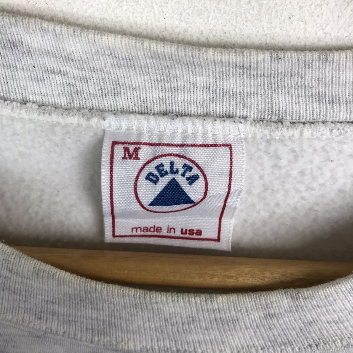 City Streets × Vintage Vintage 90s Charleston South Carolina Crest Logo Sweatshirt Size US M / EU 48-50 / 2 - 4 Thumbnail