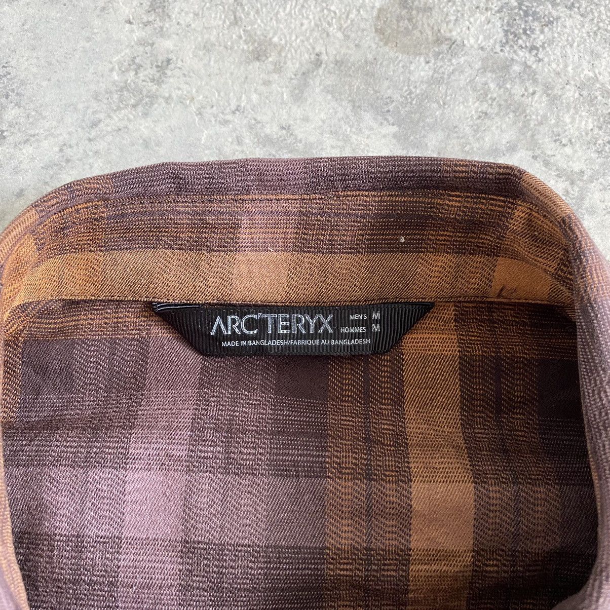 Arc'teryx Arc'Teryx Checker Plaid Light Weight Flannel Shirt Size US M / EU 48-50 / 2 - 11 Thumbnail