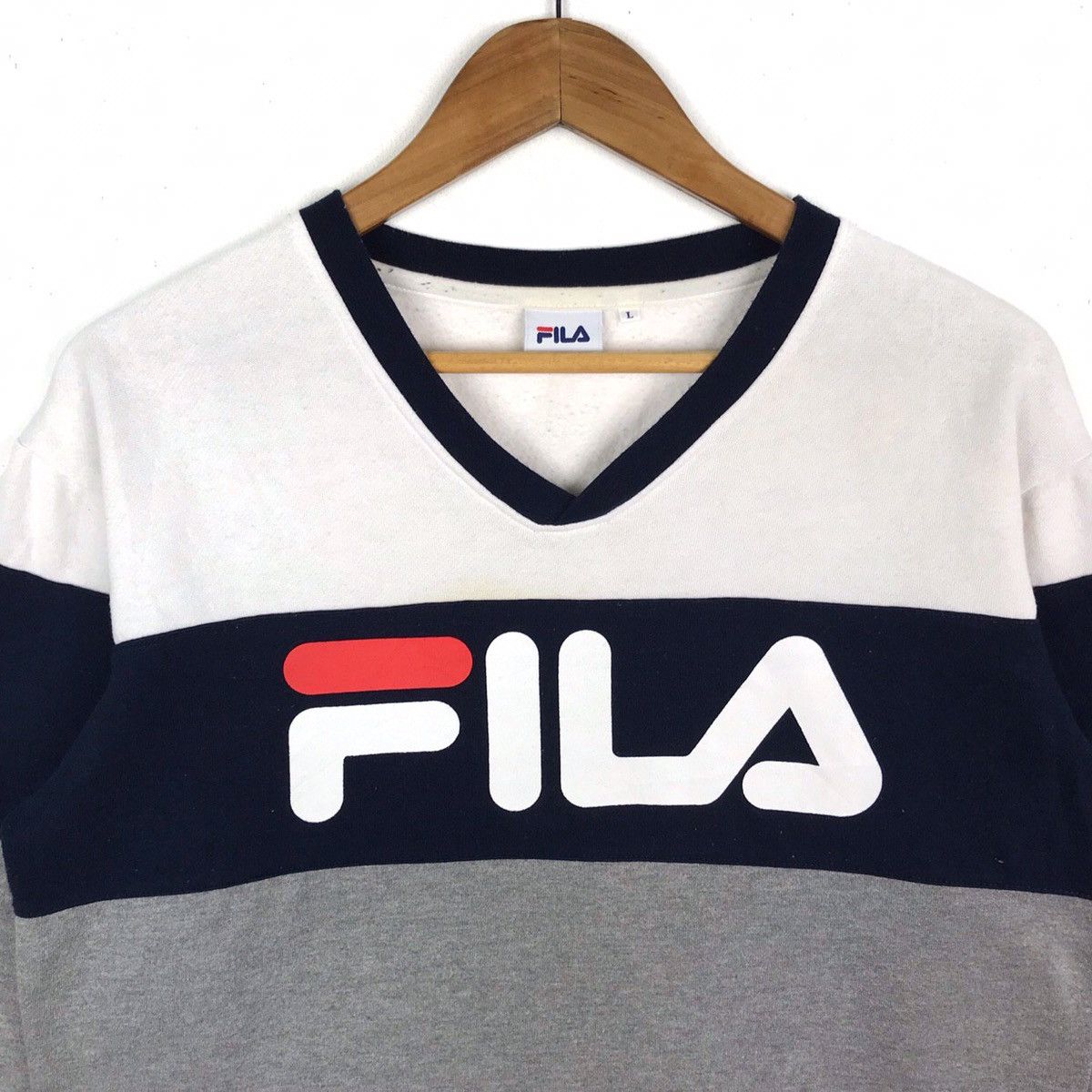 Fila Fila Vneck Spell Out Multicolor Long Sleeve Jumper Size US L / EU 52-54 / 3 - 2 Thumbnail