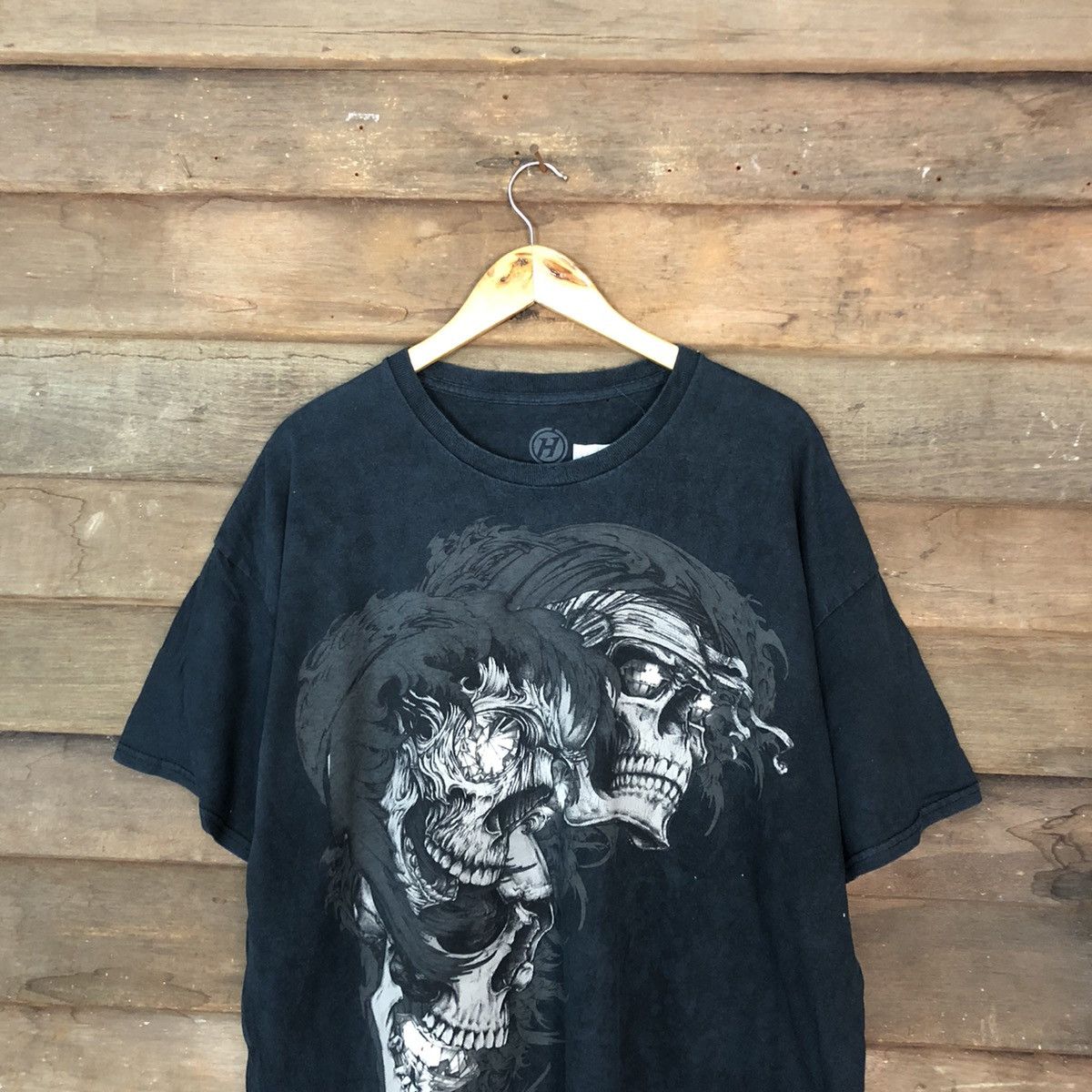 Japanese Brand Hybrid Black triple skull devil Short Sleeve Tshirt #3517 Size US L / EU 52-54 / 3 - 2 Thumbnail