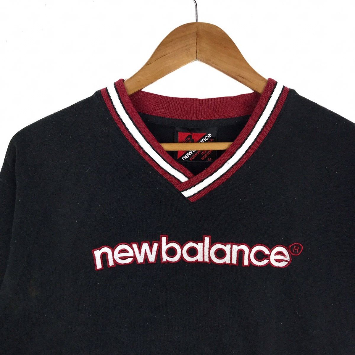 New Balance × Vintage Vintage 90s New Balance Spell Out Embroided Sweatshirt Size US M / EU 48-50 / 2 - 2 Thumbnail
