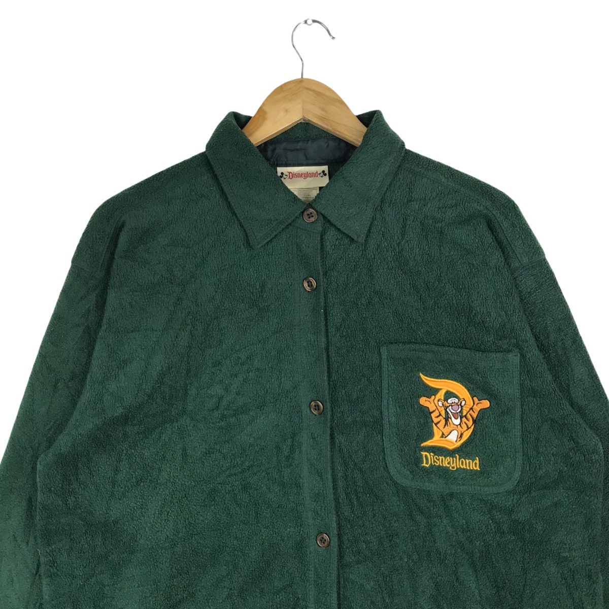 Cartoon Network × Disney × Vintage Vintage Winnie The Pooh Disneyland Fleece Button Up Size US L / EU 52-54 / 3 - 2 Thumbnail