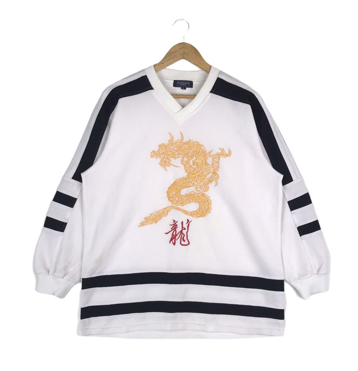Vintage Vintage Sukajan Dragon Japanese Souvenirs Rap Tee Jersey Size US M / EU 48-50 / 2 - 1 Thumbnail