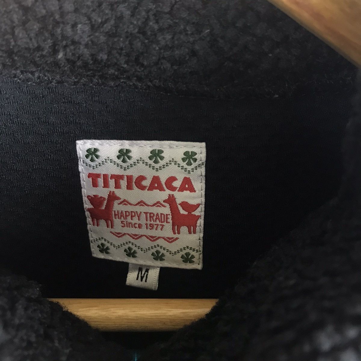 Vintage Vintage Titicaca Old Skool Logo Navajo Zipper Fleece Jacket Size US M / EU 48-50 / 2 - 5 Thumbnail