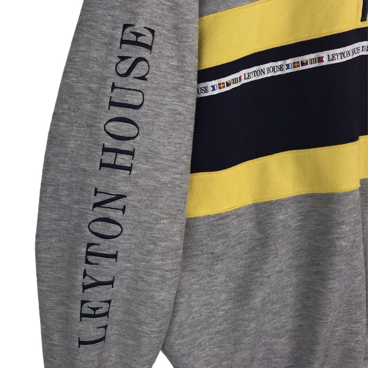 Sports Specialties × Vintage Vintage Leyton House Versus Sports Half Zipper Sweatshirt Size US L / EU 52-54 / 3 - 2 Thumbnail