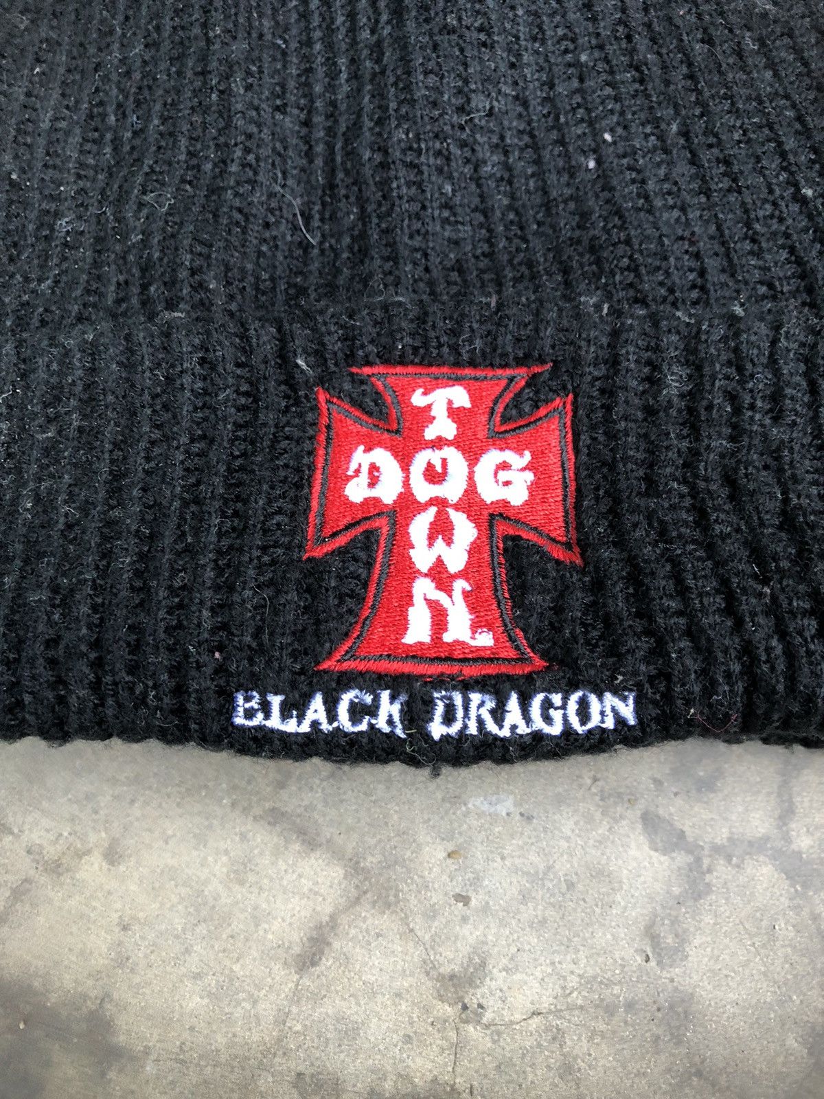 Dogtown × Shorty's Skateboards × Vintage Vintage Dogtown Black Beanie Size ONE SIZE - 2 Thumbnail